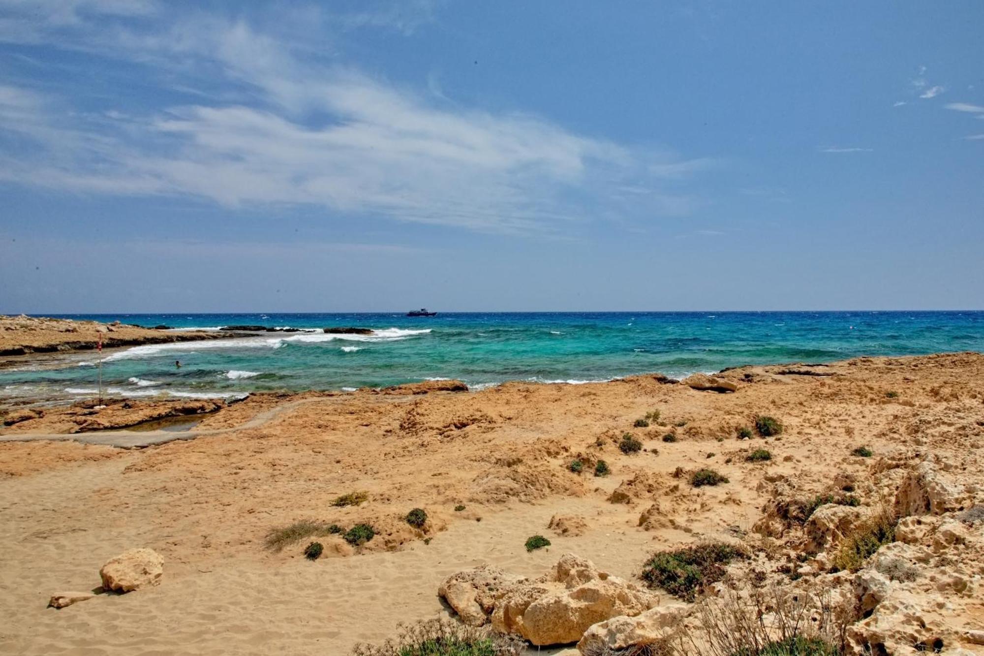 Pousada Beachfront Luxury Idania *