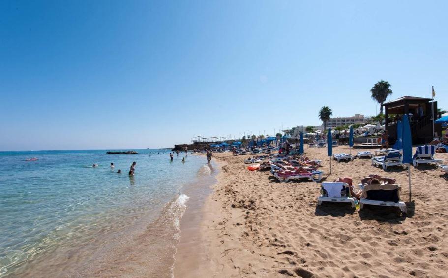 Iliada 4* Protaras