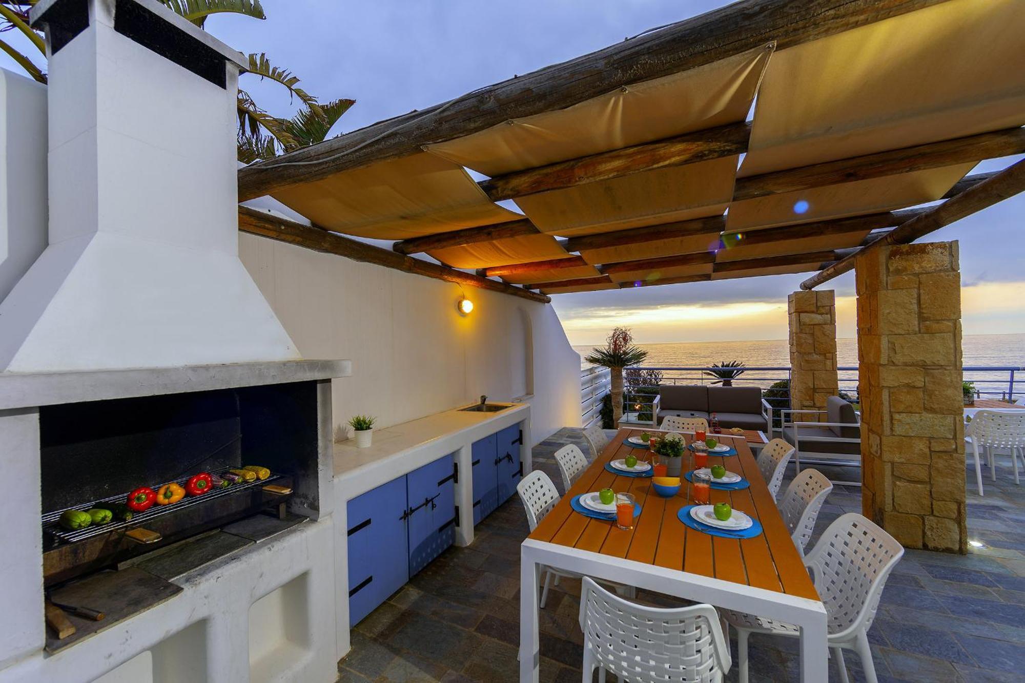 Blue Coral Villas: Exclusive Oceanfront Retreat