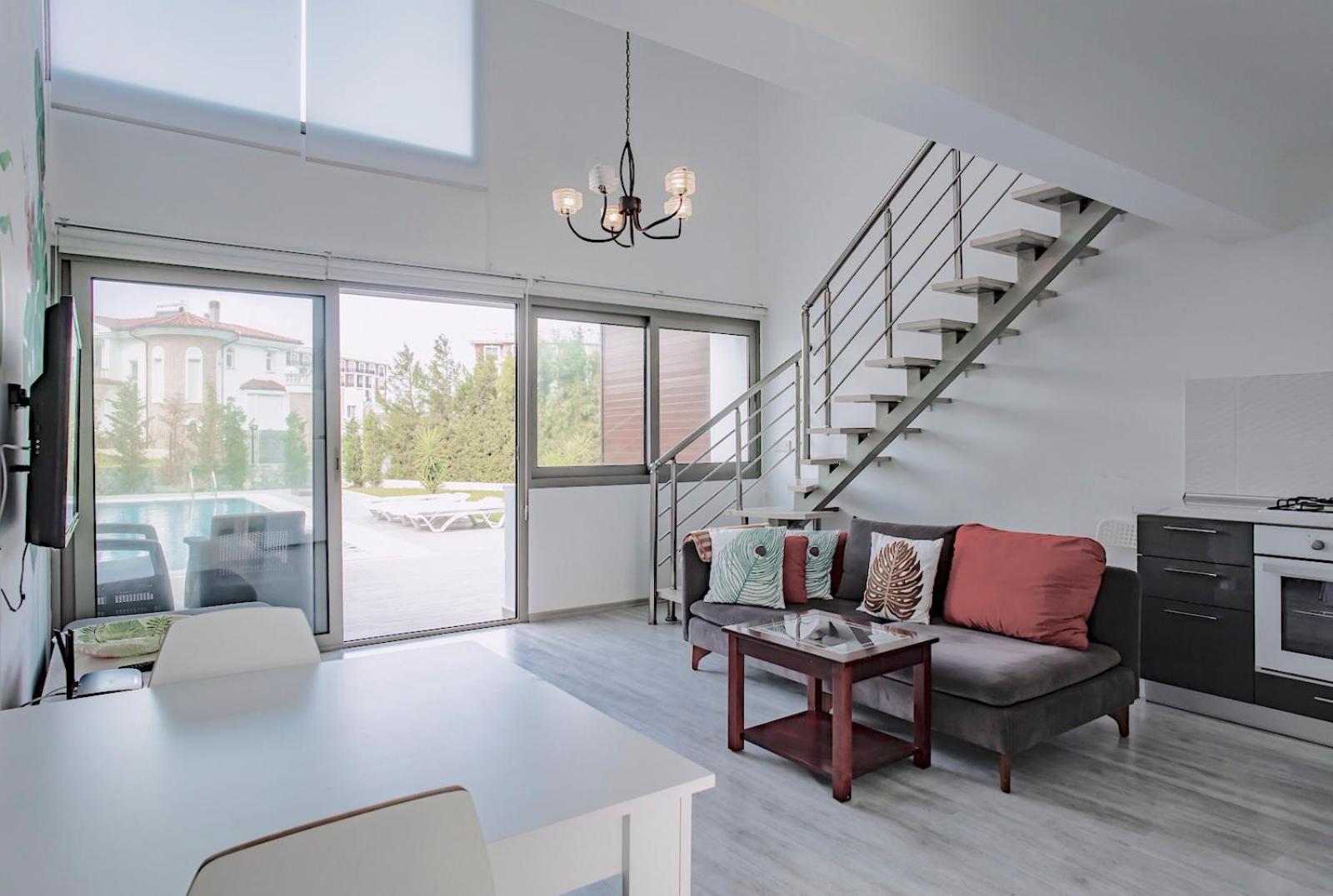 Sunshine Prestige Apartment