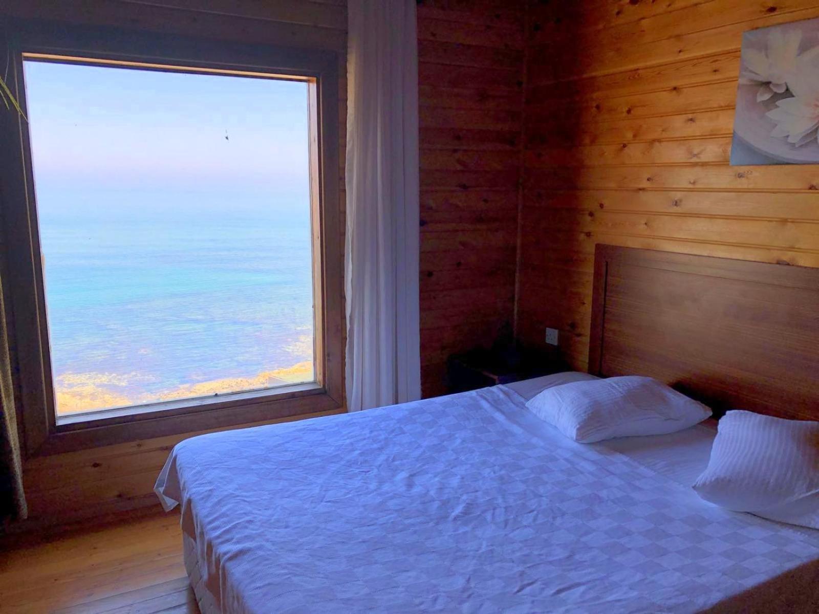 Zambak Village & Restaurant Superb Seafront Location ! Agios Georgios (Girne)
