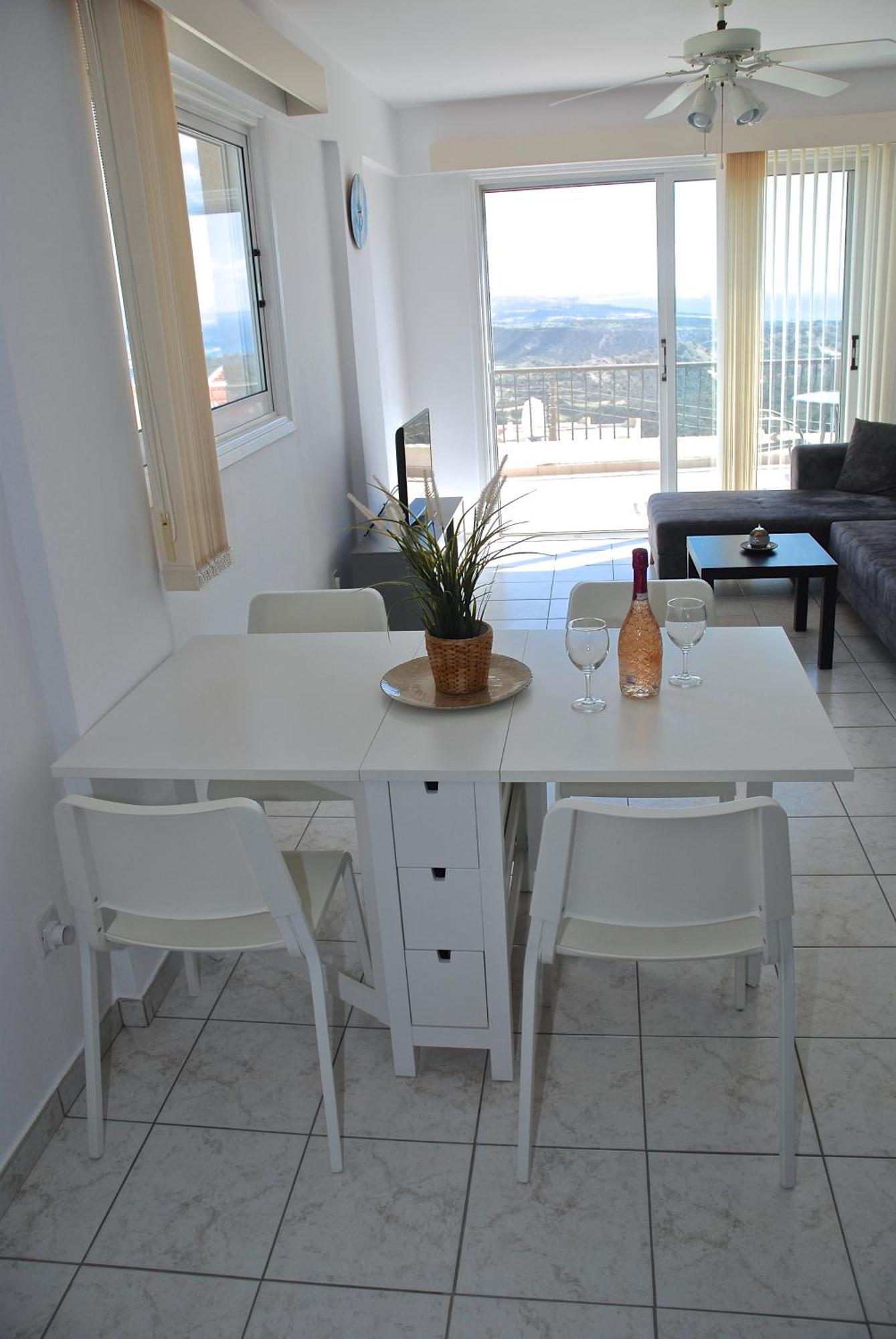 Sunshine Apartment