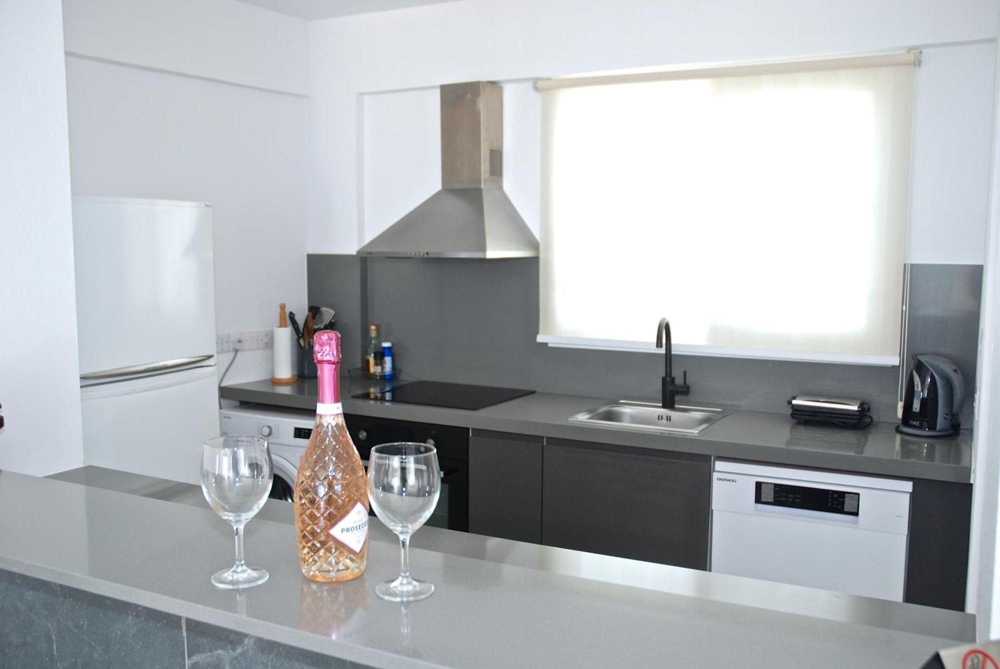 Sunshine Apartment