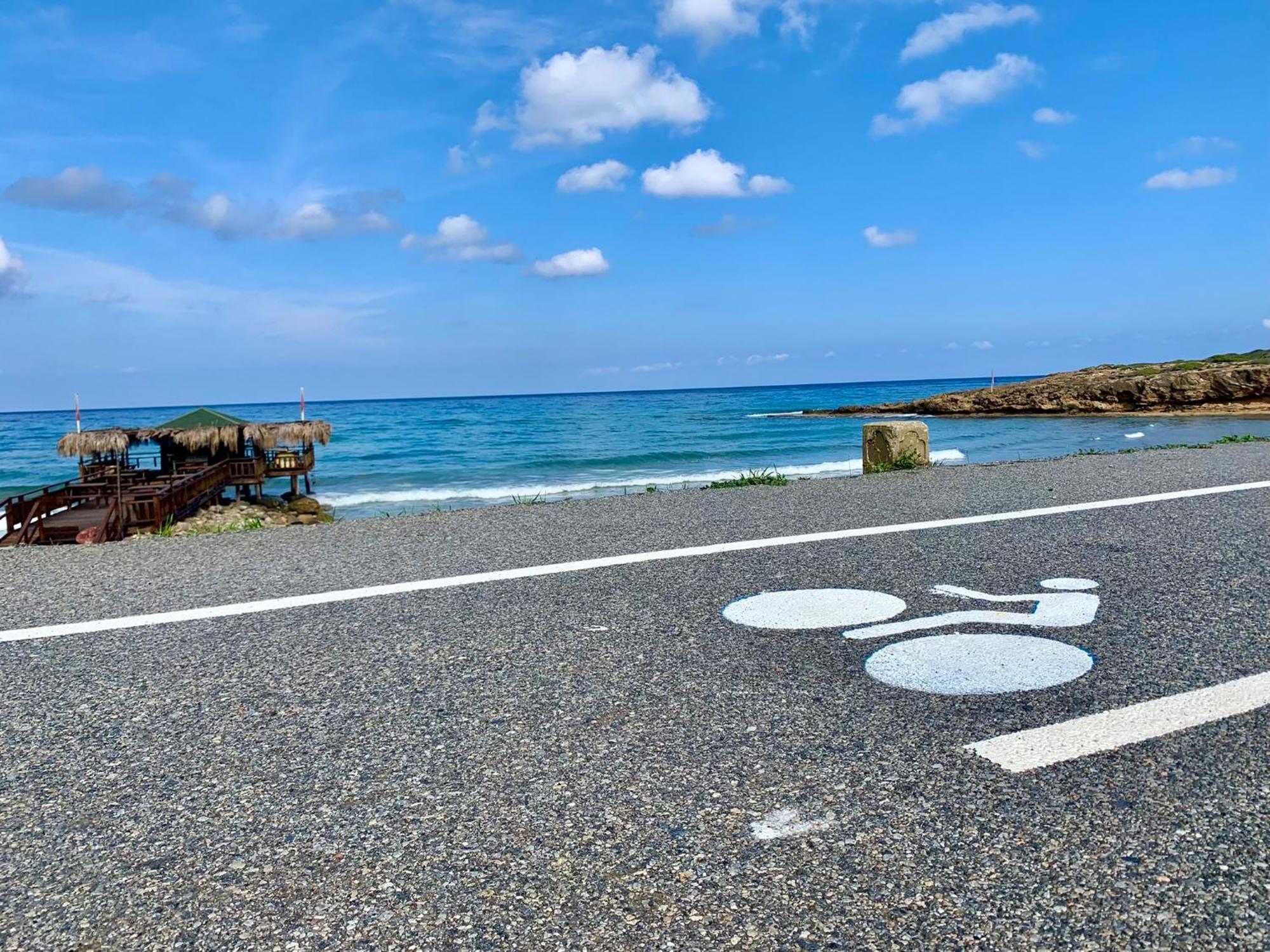 Boho Bay Akanthou