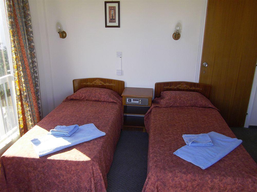 Onisillos Hotel