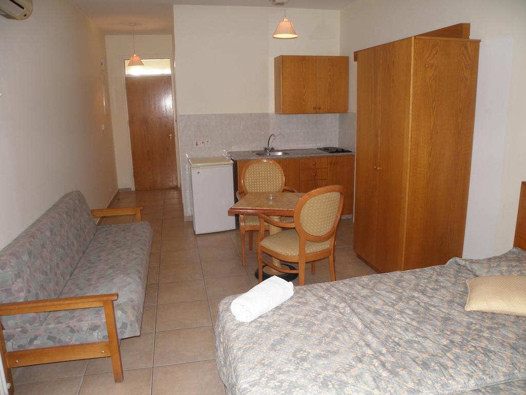 Valana 2* Limassol