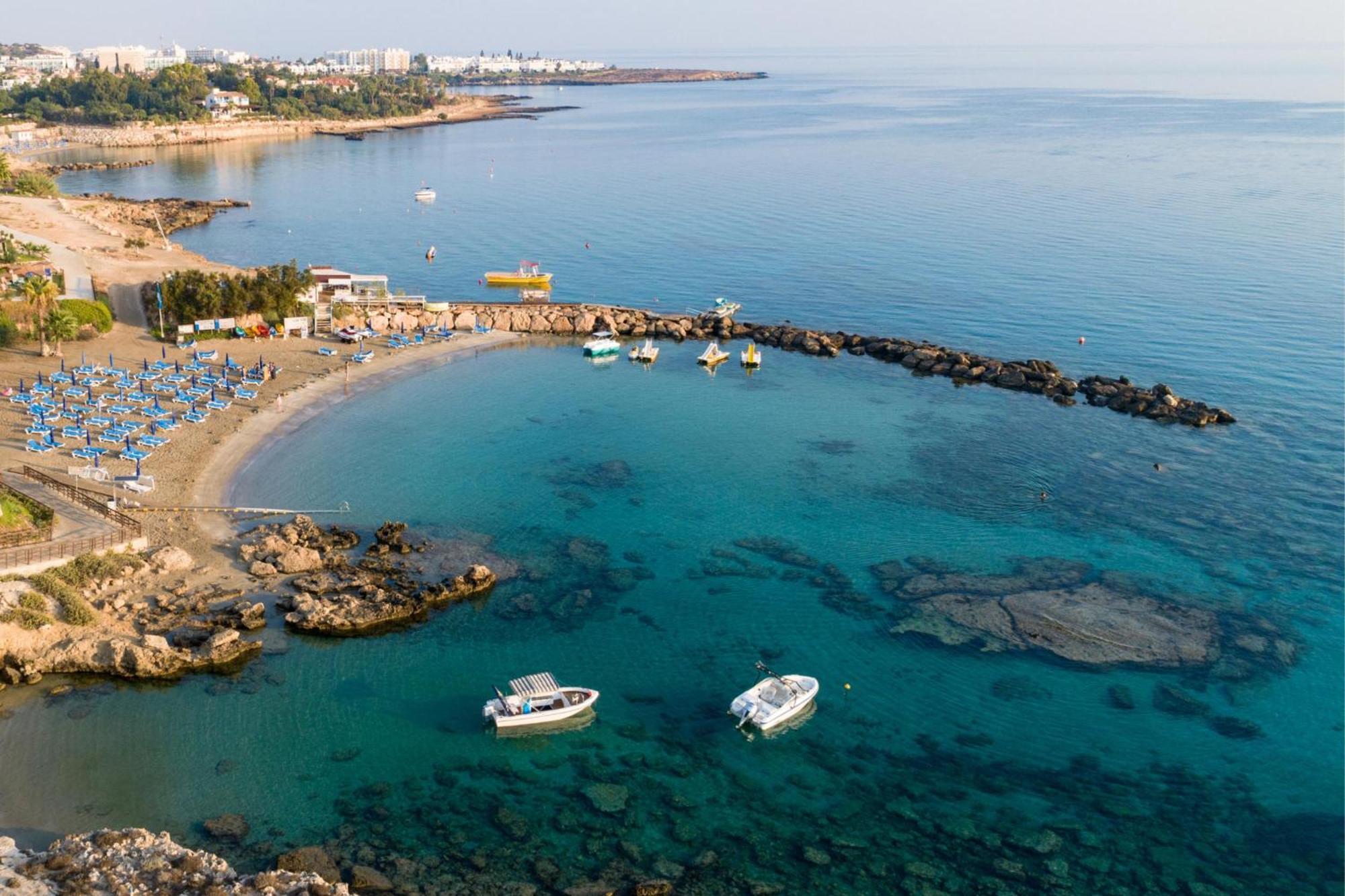 Hotel Cavo Maris 4*