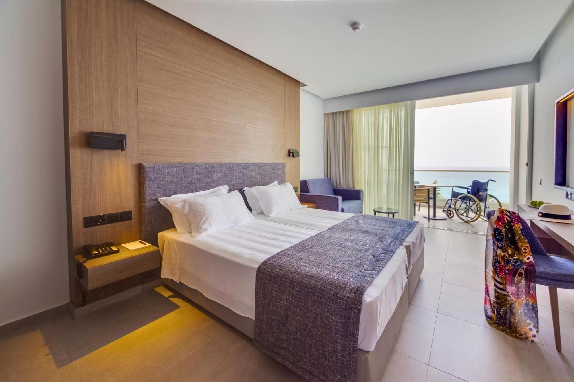 Hotel Cavo Maris Protaras