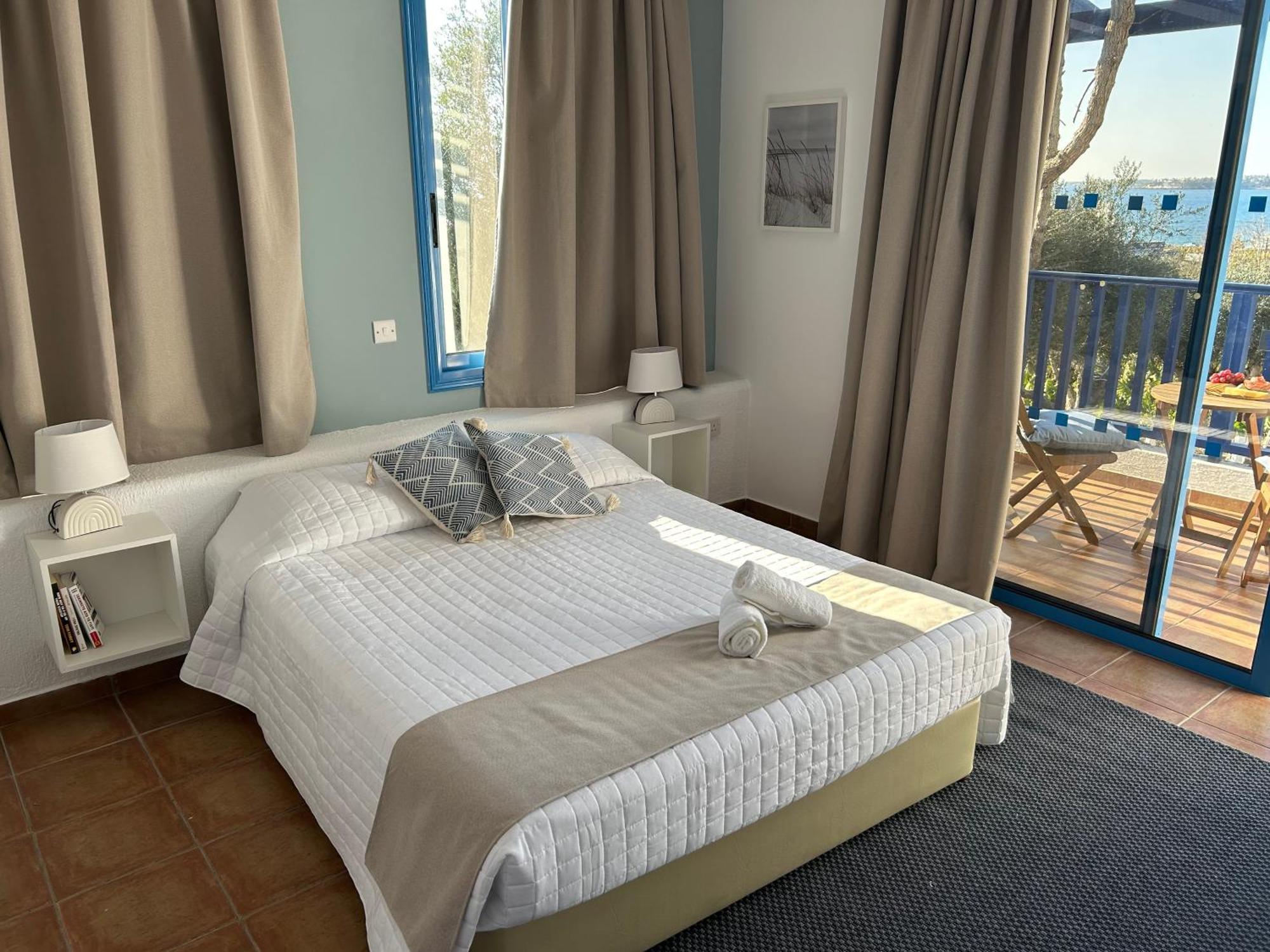Banana Sunset Villas * Paphos