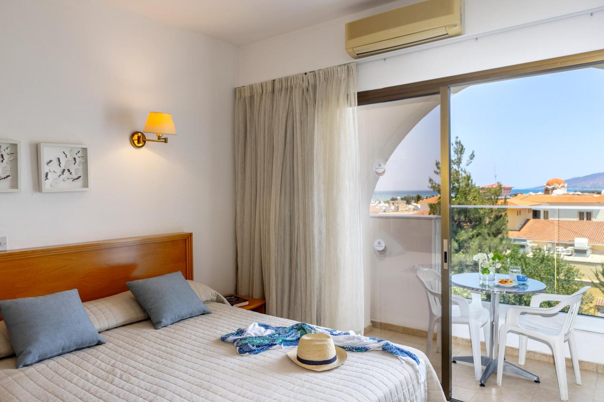 Aparthotel Stephanos Polis