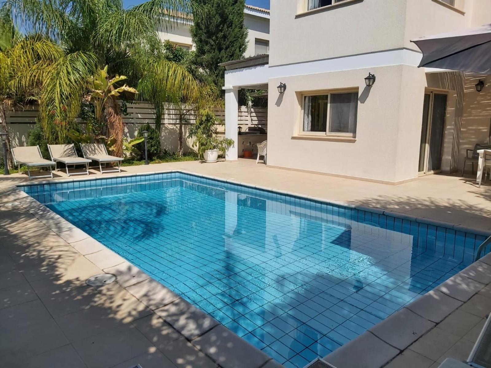 Anthorina 9 * Protaras