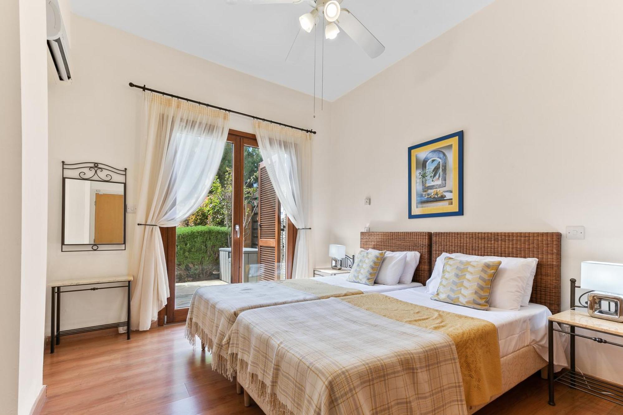 2 Bedroom Loukia With Private Pool And Gardens, Aphrodite Hills * Kouklia