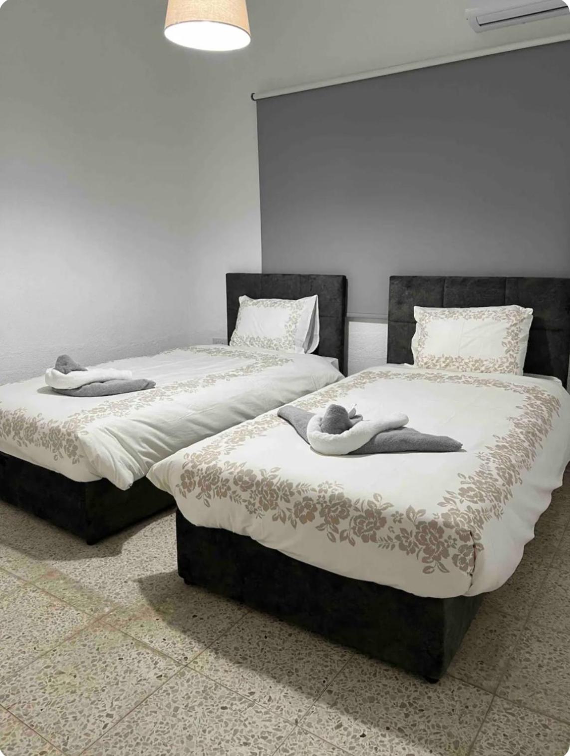 Marine Apartment *