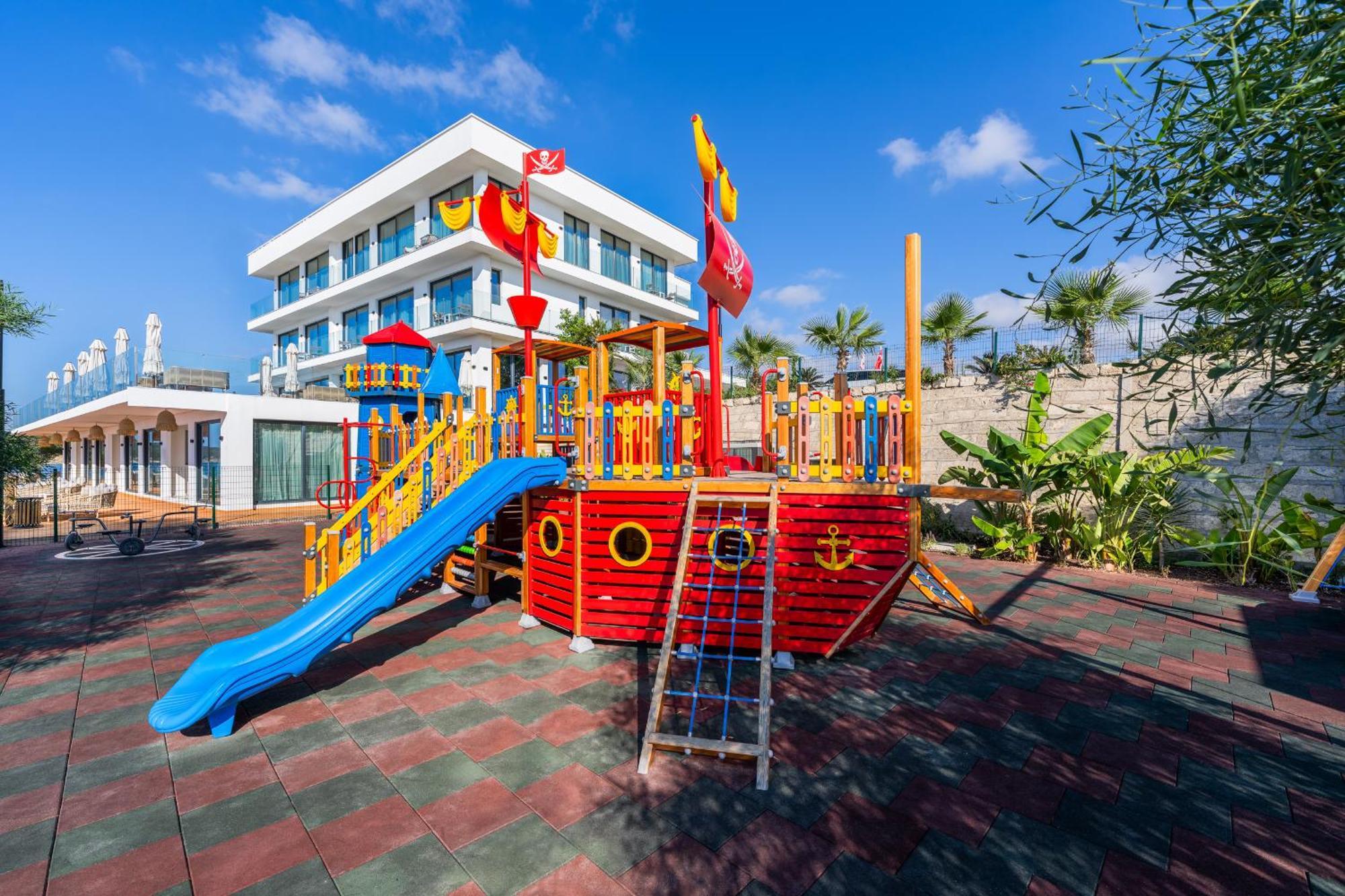 Blue Sea Karpasia Hotel 5*
