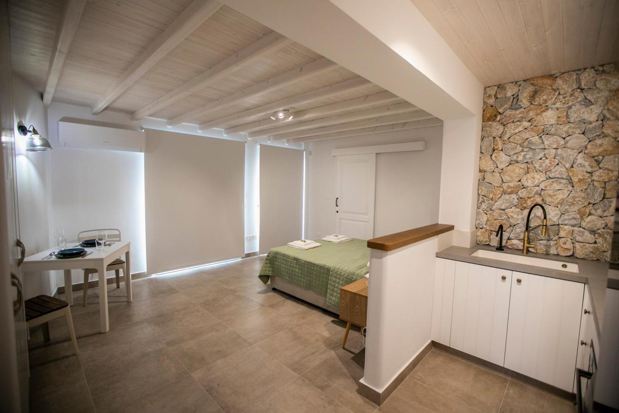 Villa Kyklamino - Unique With Stunning Seaview