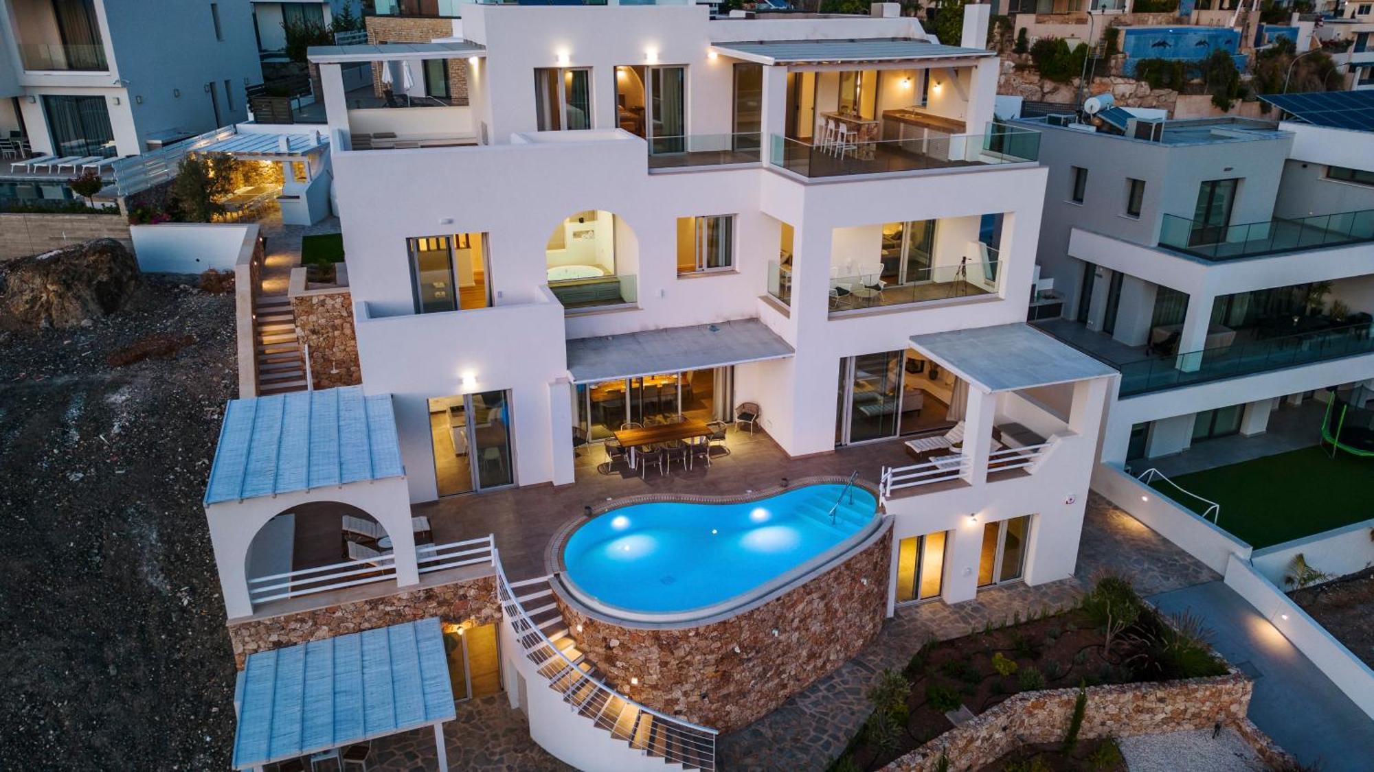 Kyklamino - Unique With Stunning Seaview Villa