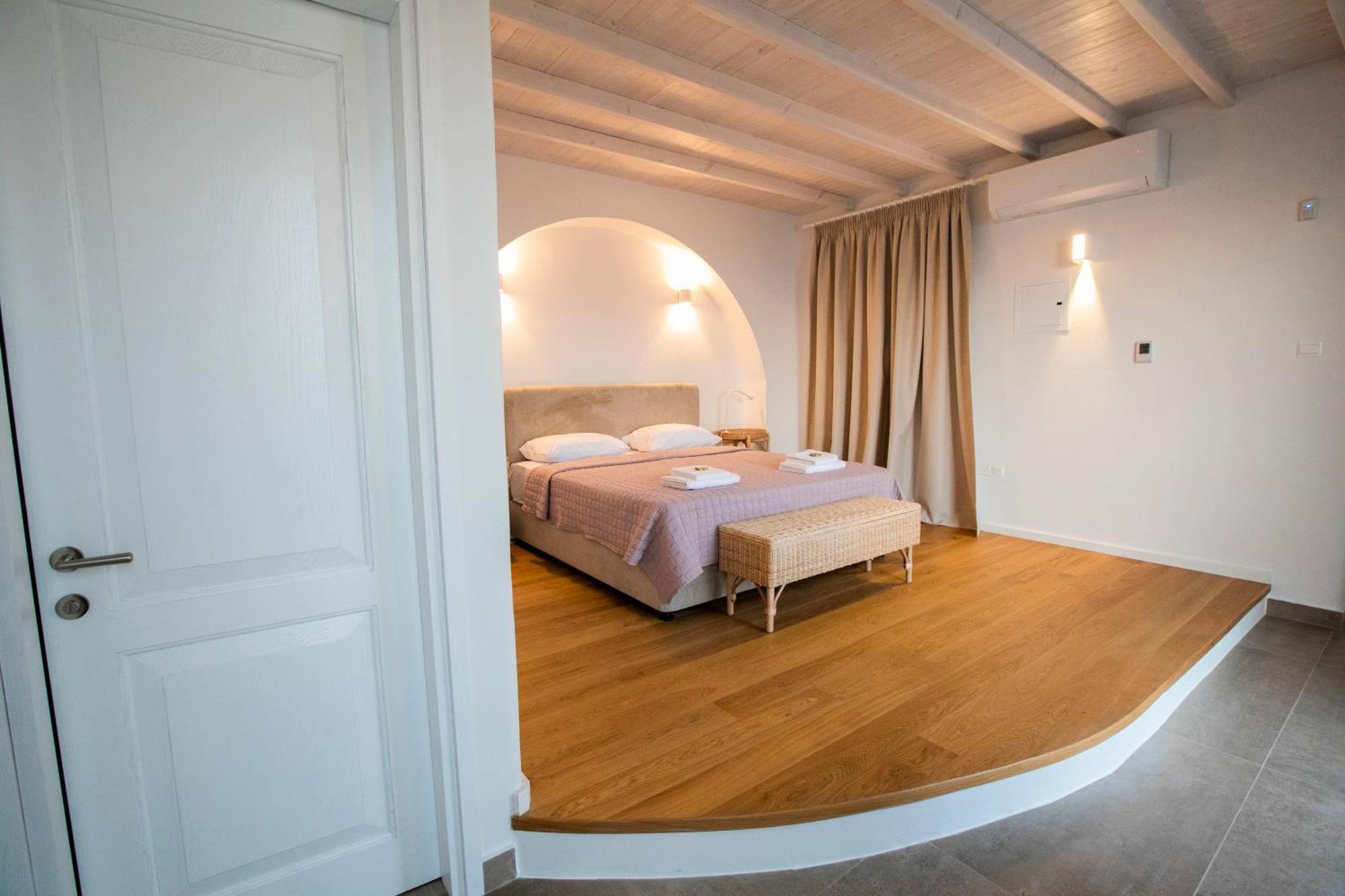 Villa Kyklamino - Unique With Stunning Seaview