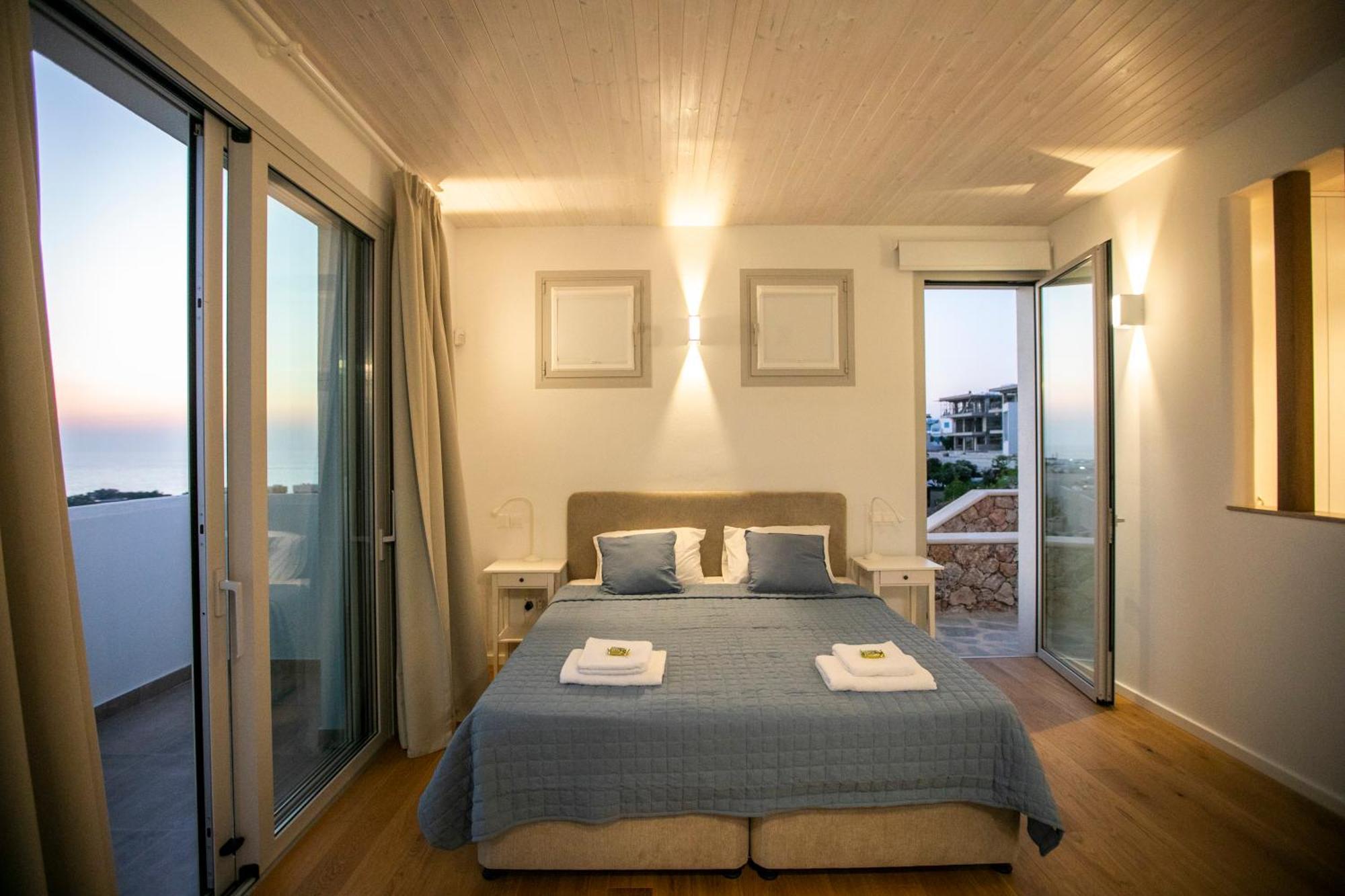 Villa Kyklamino - Unique With Stunning Seaview *