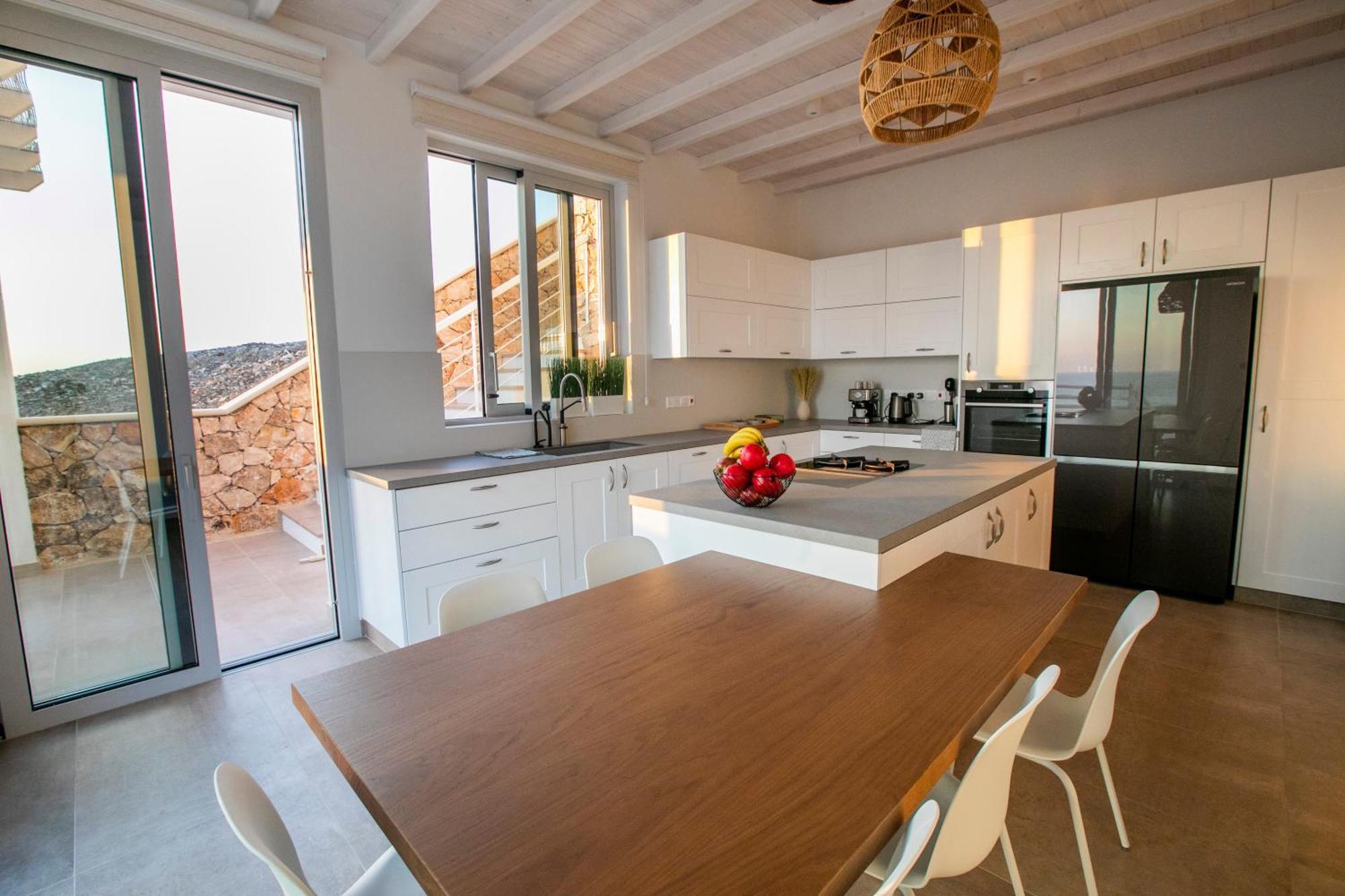 Kyklamino - Unique With Stunning Seaview *