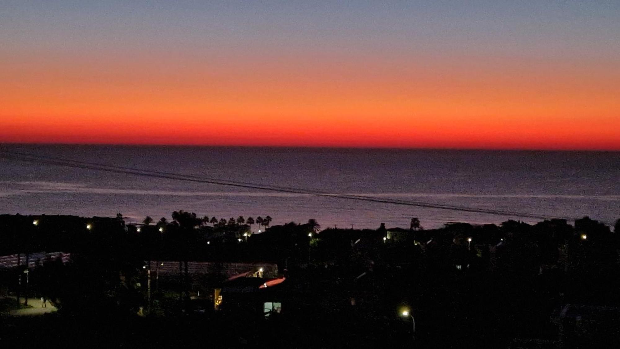 Romanson Seaview Apartment *