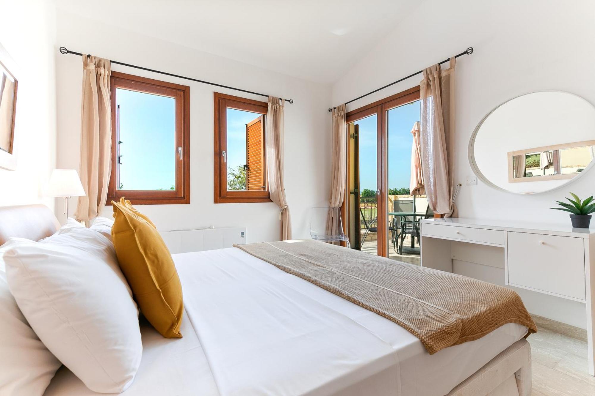 2 Bedroom Destu With Private Pool And Golf Views, Aphrodite Hills Villa
