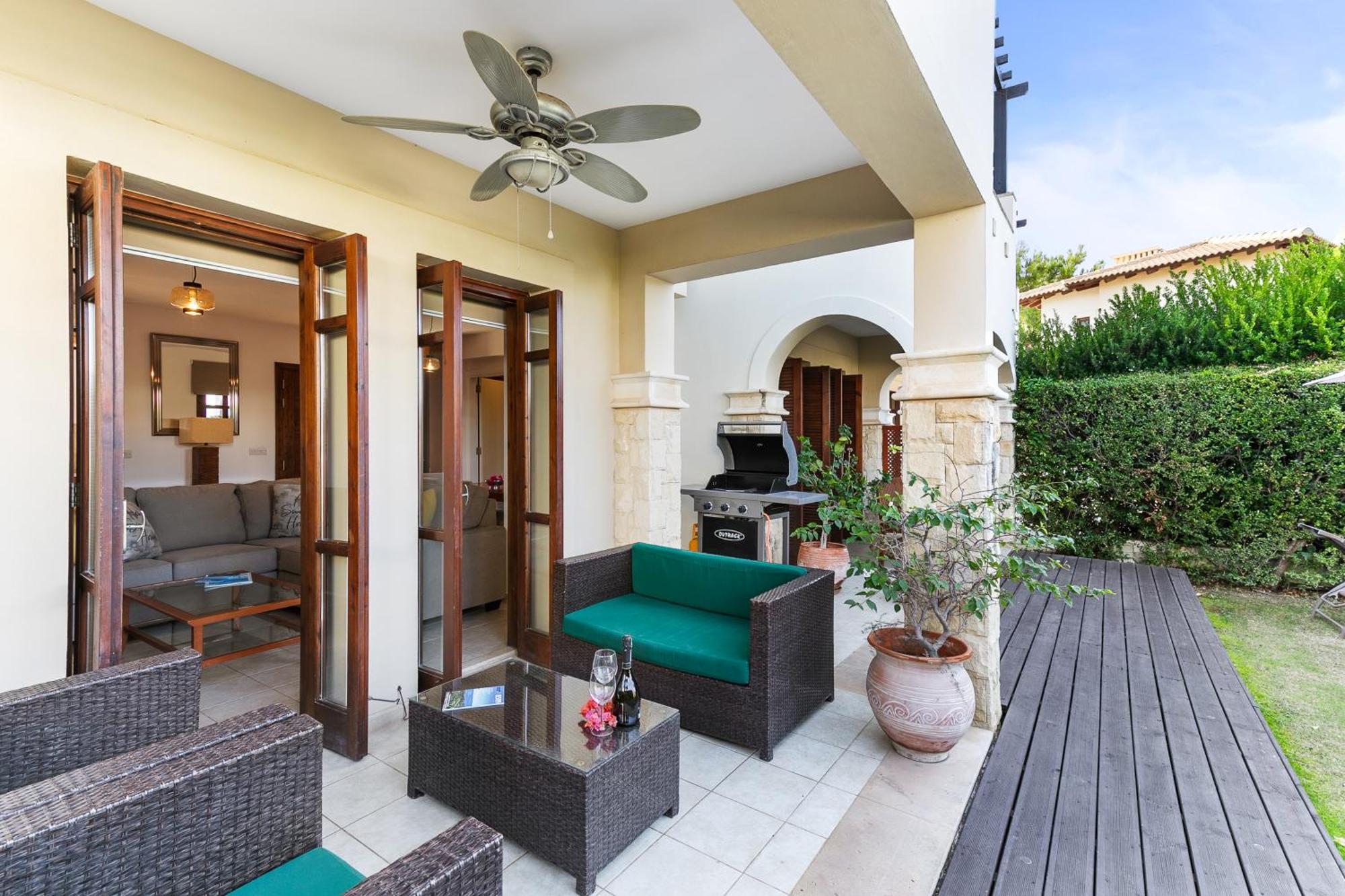 2 Bedroom Kalypso With Private Garden, Aphrodite Hills * Kouklia