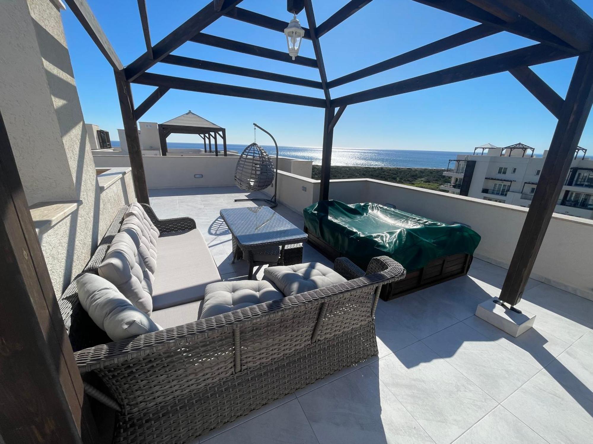 Apartment Relaxing Penthouse Suites By The Sea Vokolidha