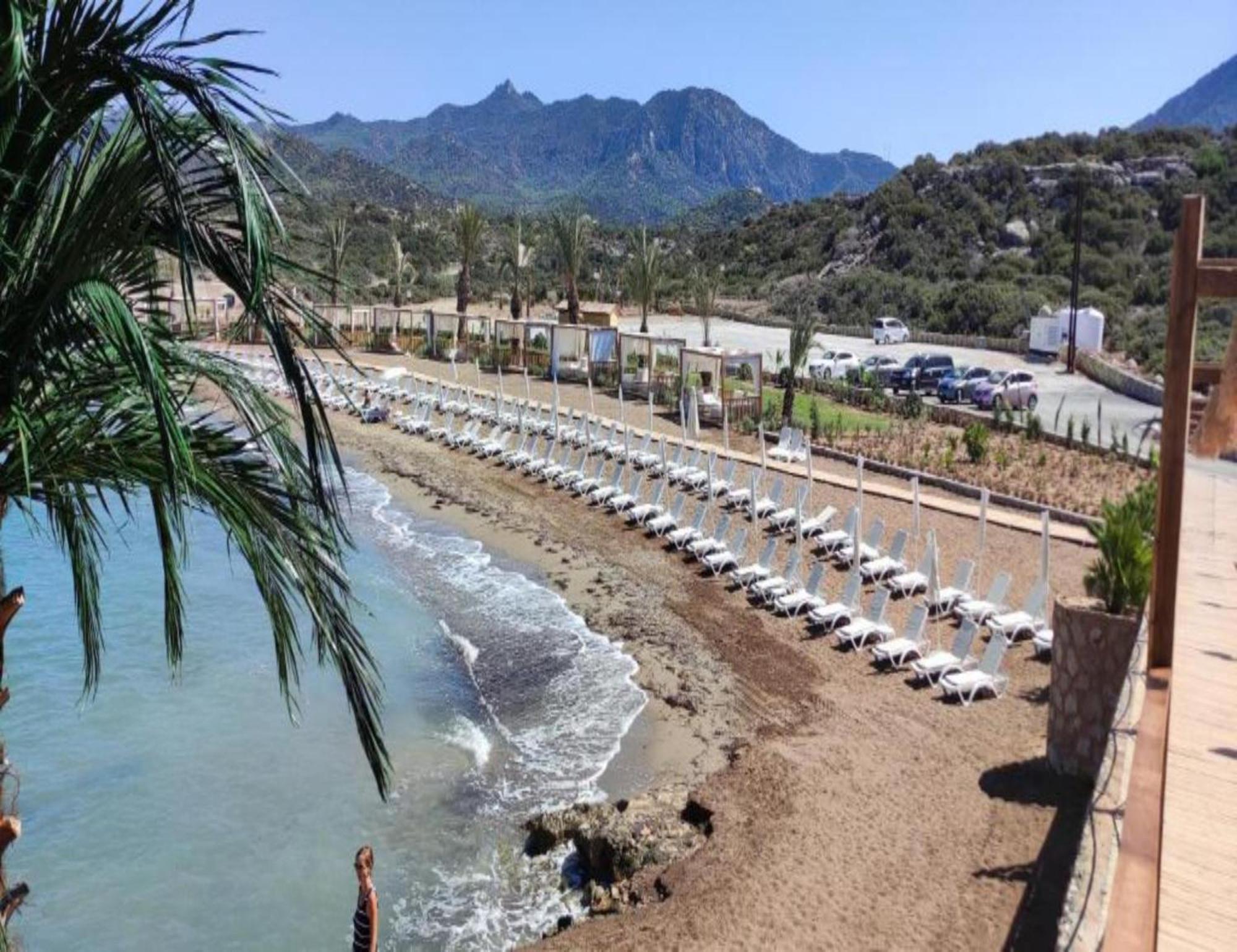 Penthouse With Breathtaking Panoramic Views Of Mediterranean Sea & Mountains Akanthou