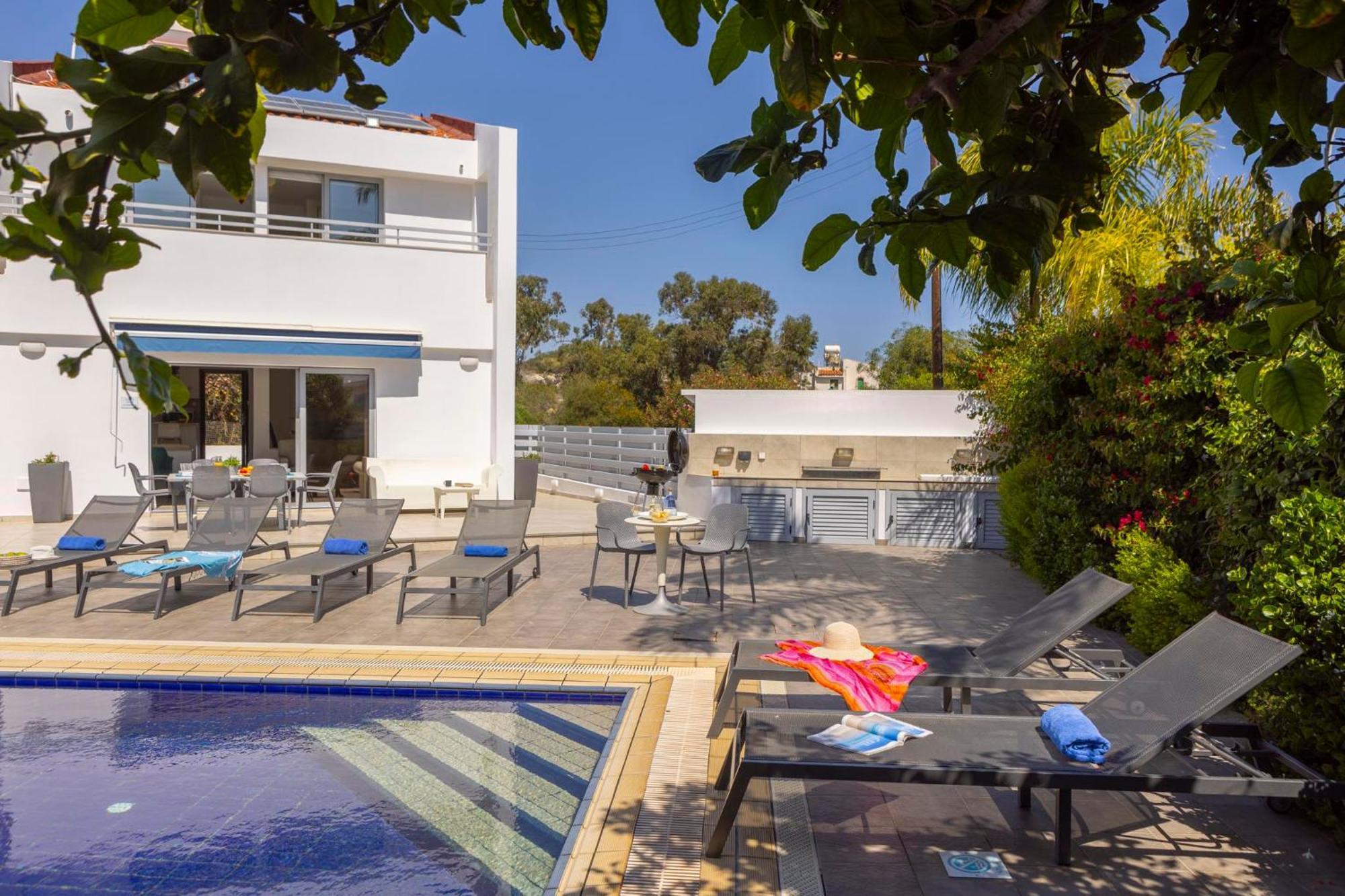 Villa Azure Luxury Pool *
