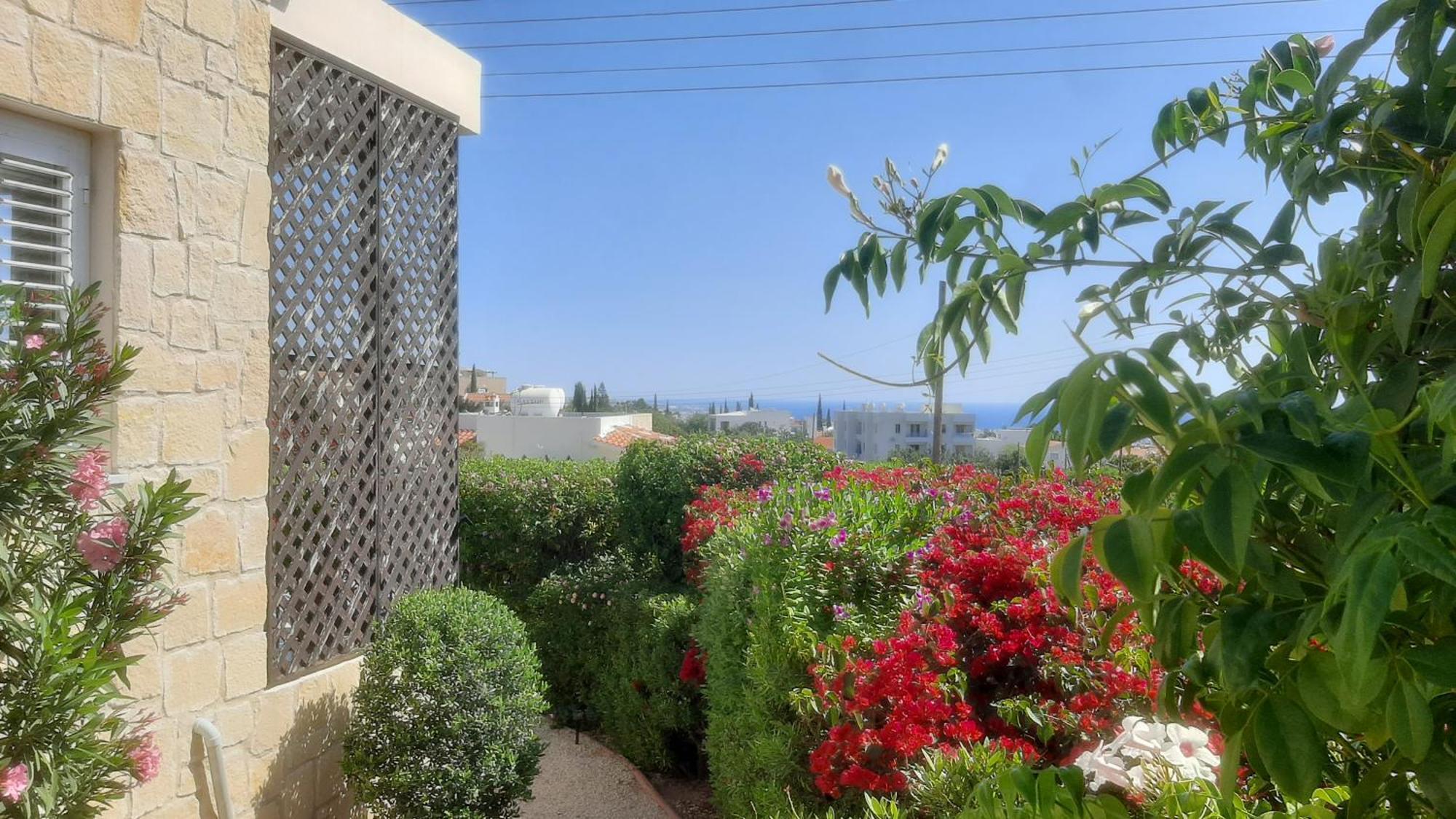 Villa Holiday: Seafront Retreat With Pool In Paphos