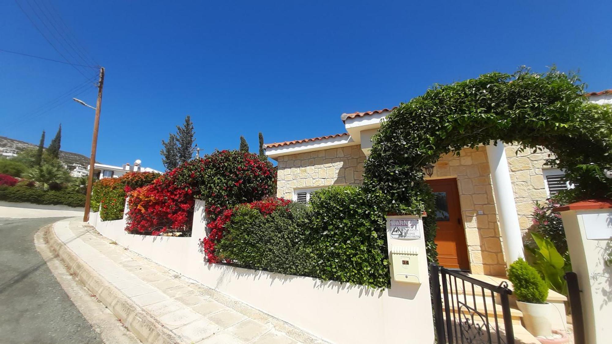 Holiday: Seafront Retreat With Pool In Paphos