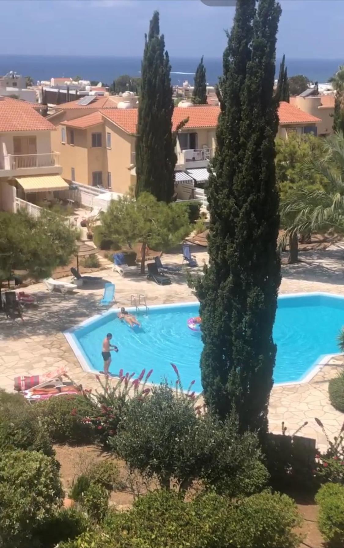Newly Renovated- Regina Gardens 1, Venus 500 M, Sea&sunsets View, License Ooo7141 Paphos