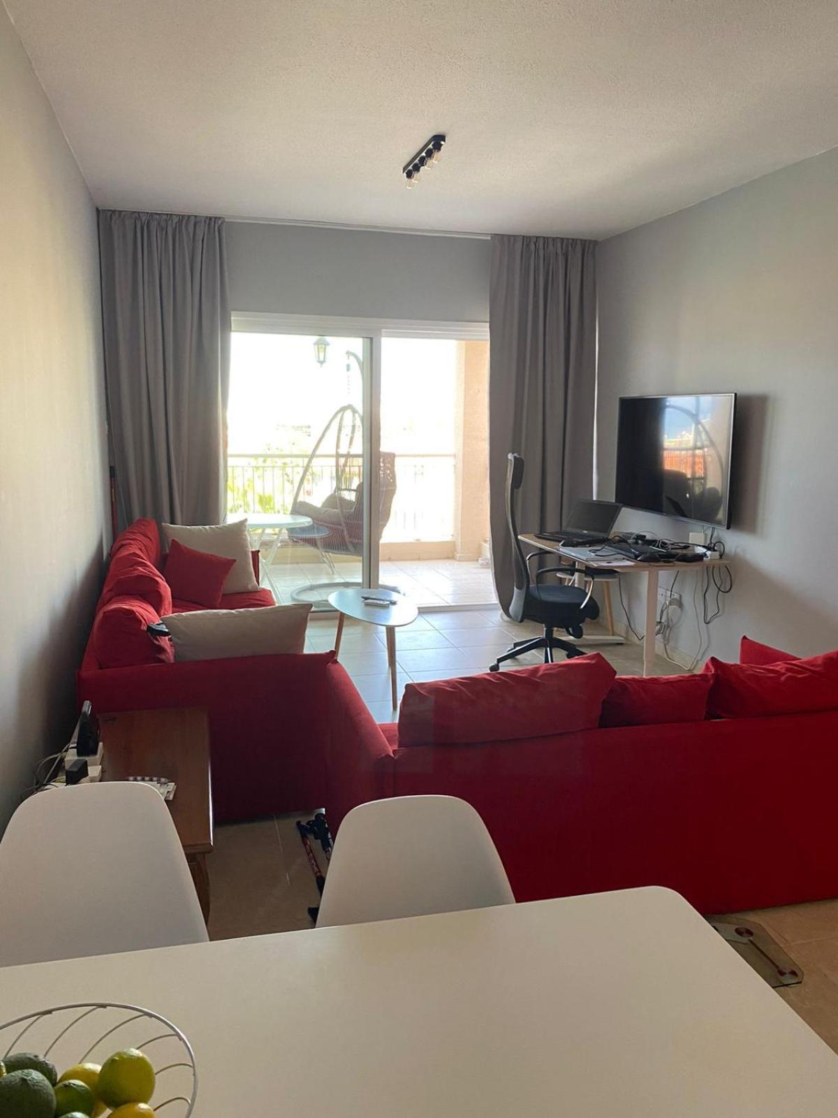 Newly Renovated- Regina Gardens 1, Venus 500 M, Sea&sunsets View, License Ooo7141 * Paphos