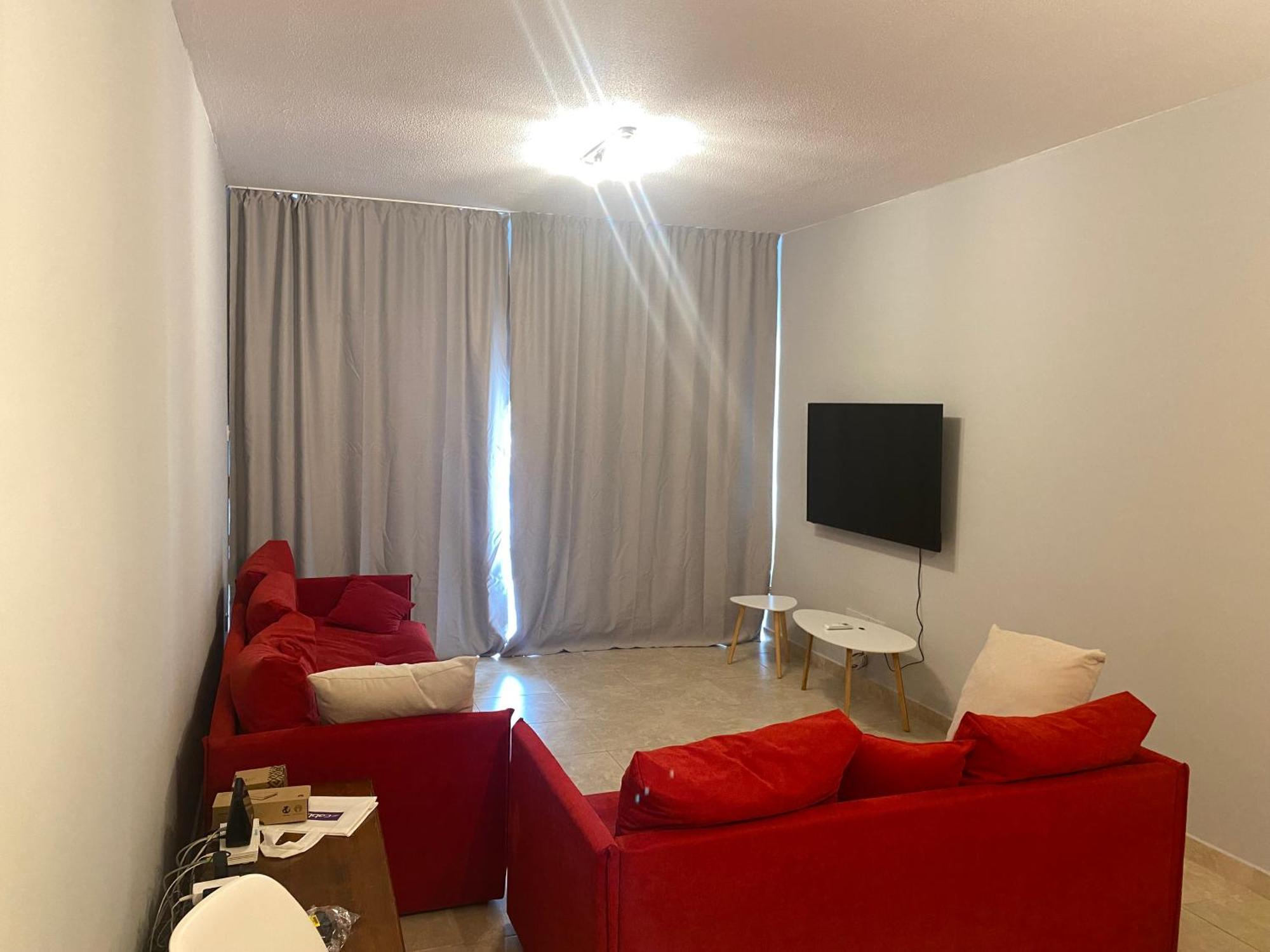 Newly Renovated- Regina Gardens 1, Venus 500 M, Sea&sunsets View, License Ooo7141 *