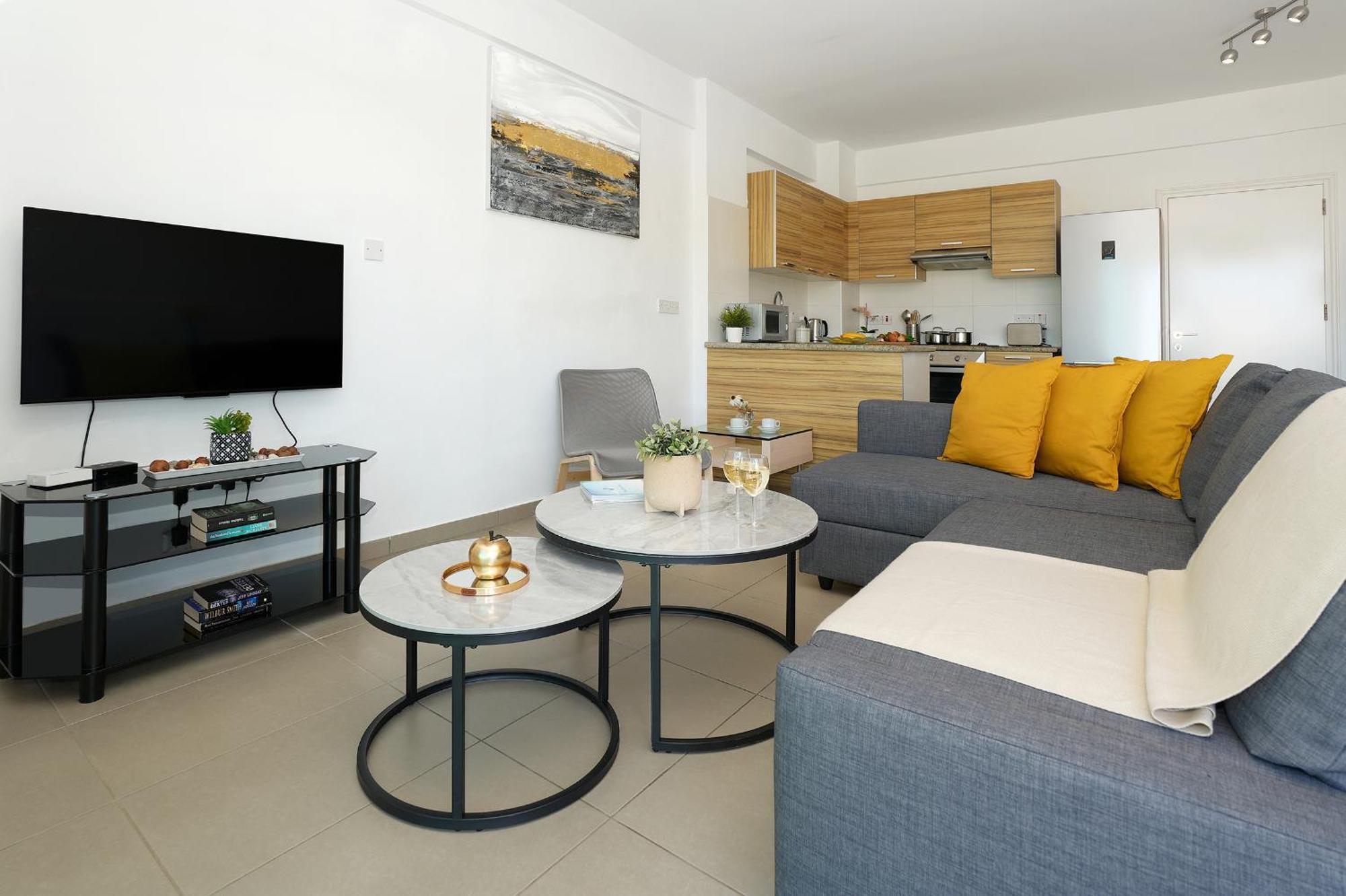 Victoria Apartment