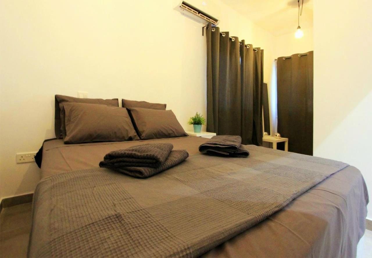 Papadavid Apartment *