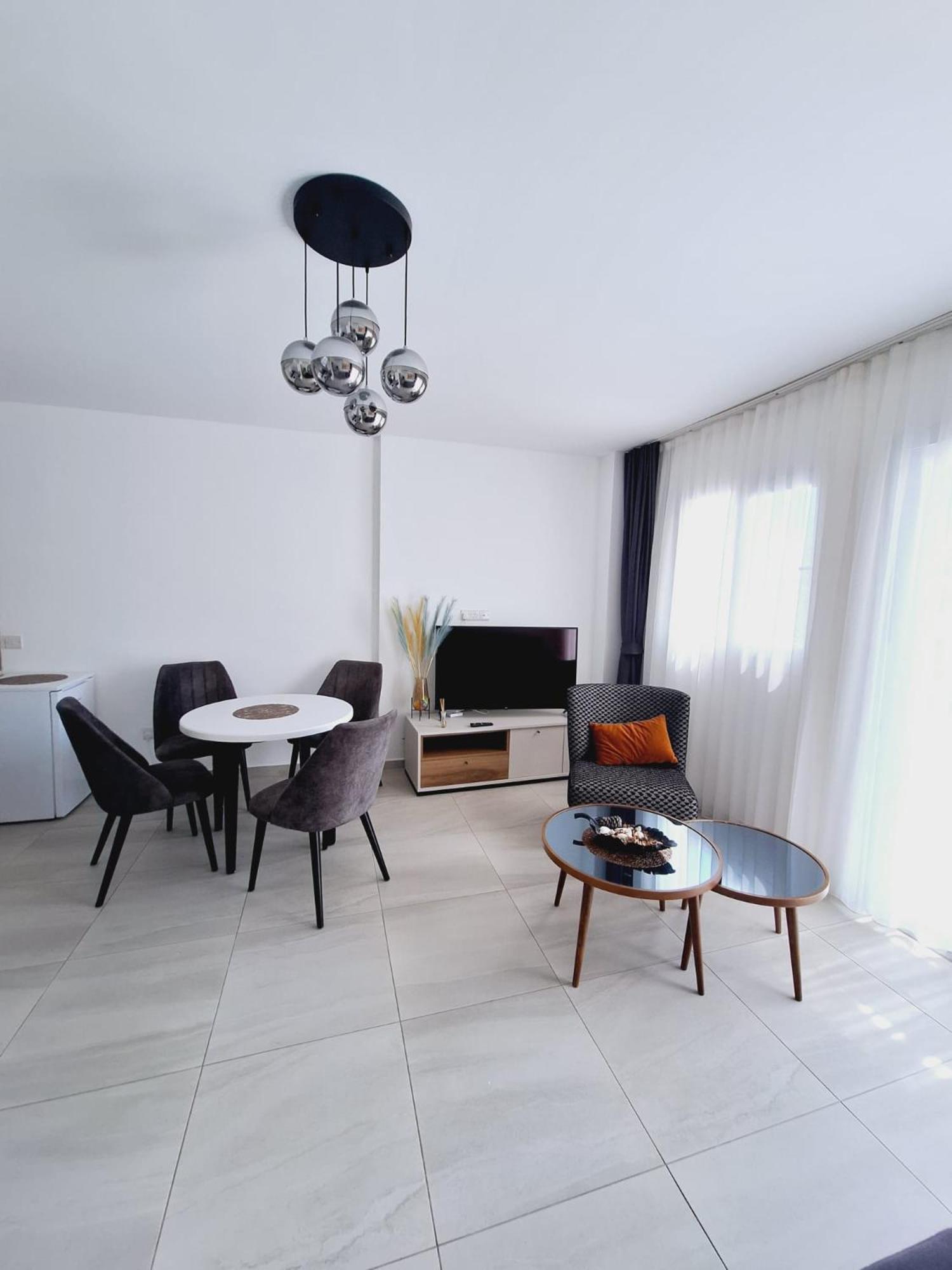 Thalassa Resort: Charming One-bedroom Retreat Apartment