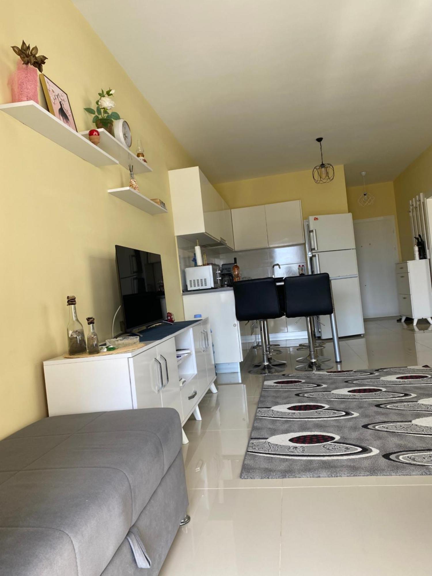 Ceasar &spa Long Apartment Trikomo
