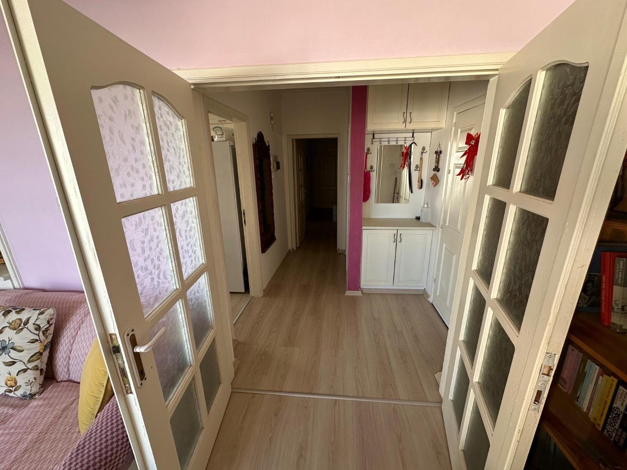 Apartment 2 Bedroom With Sea View In Kyrenia Centre *