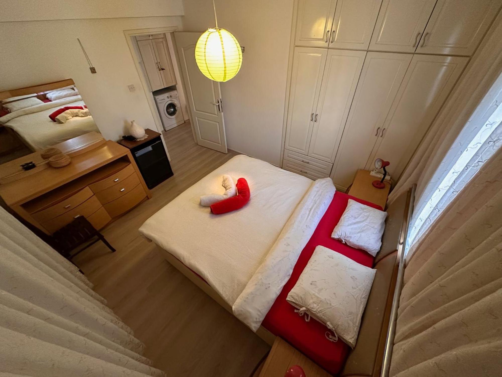 2 Bedroom With Sea View In Kyrenia Centre