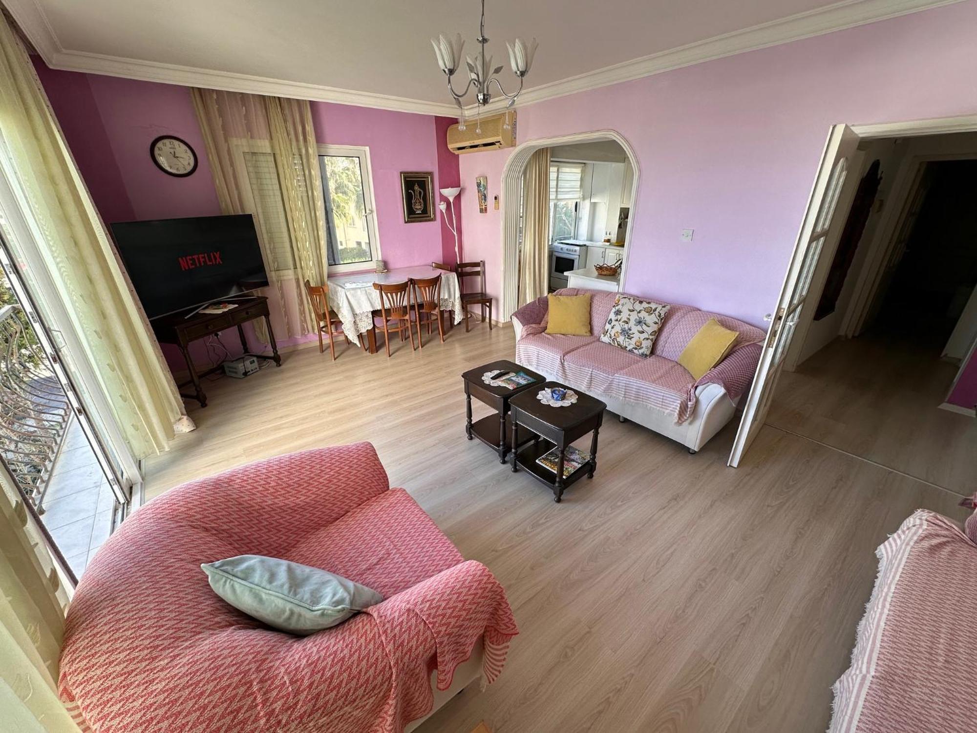 2 Bedroom With Sea View In Kyrenia Centre Apartment
