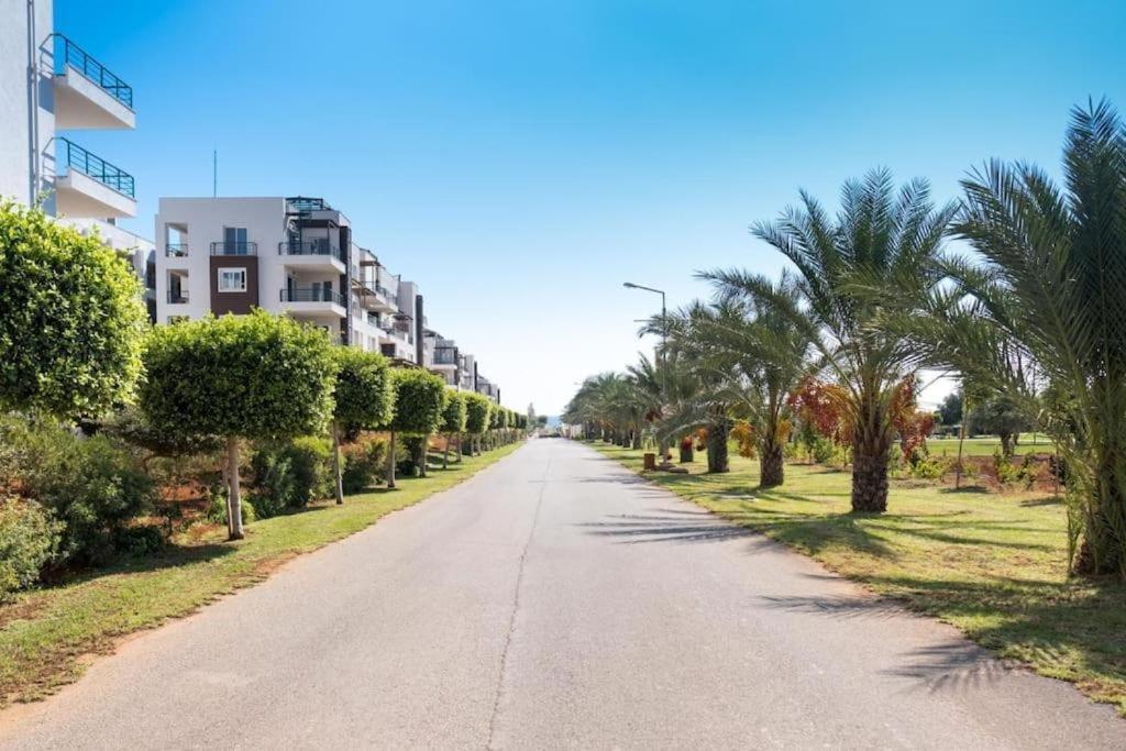 Thalassa Resort: Charming One-bedroom Retreat Apartment *