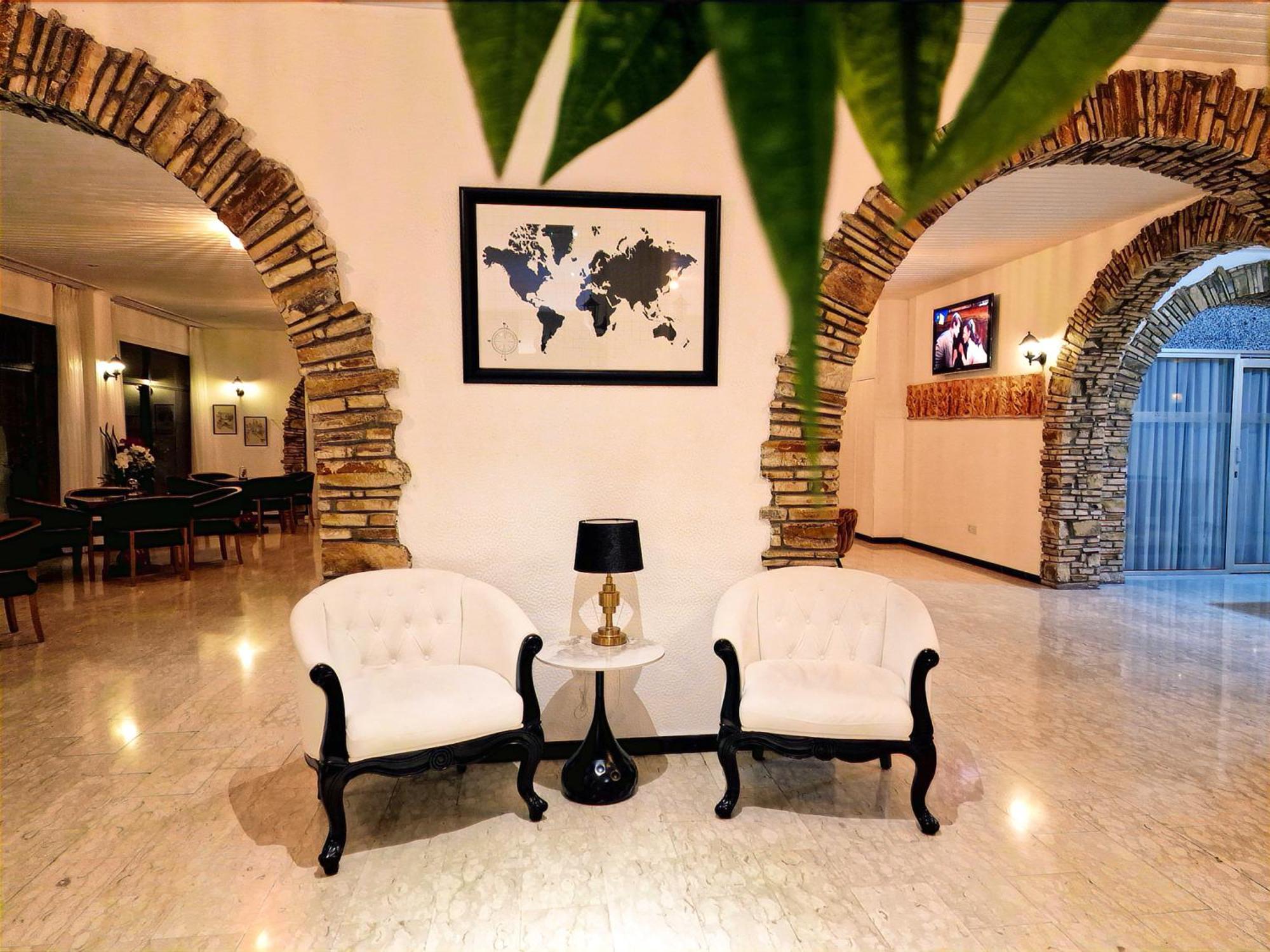 Sveltos Hotel 3*