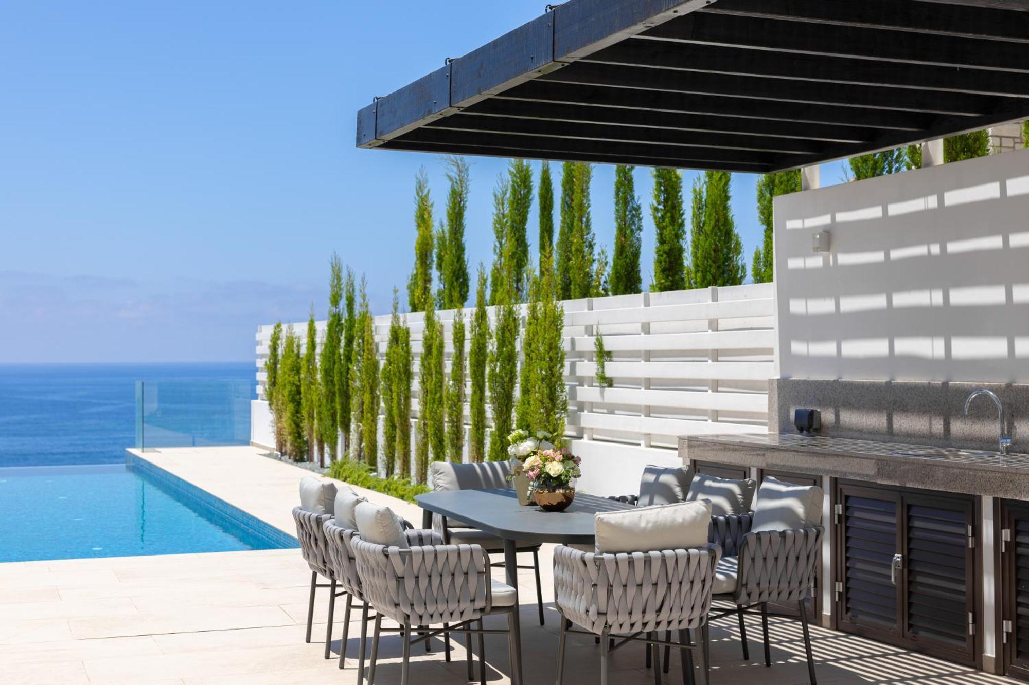 Cap St Georges 5* Peyia