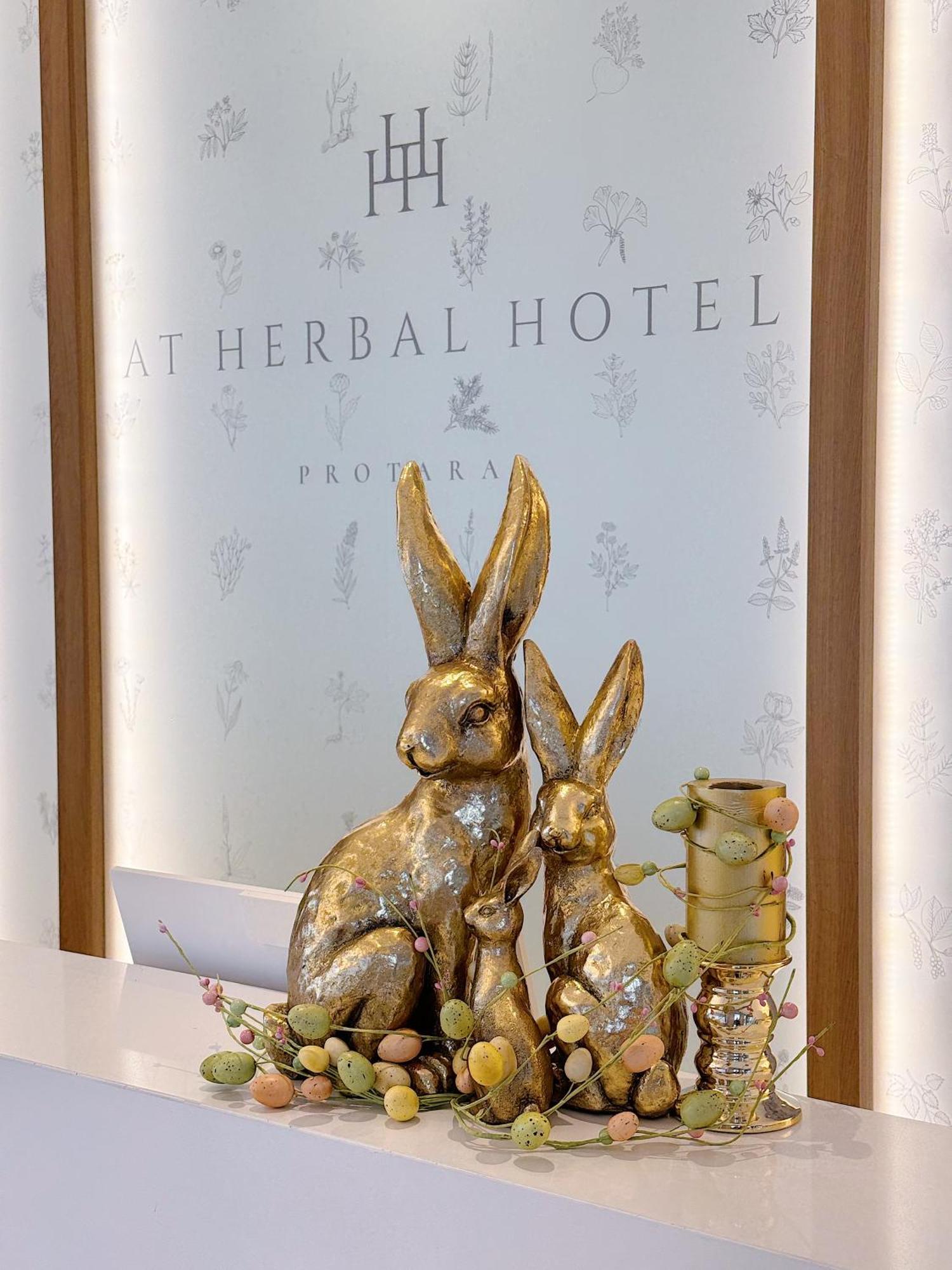 At Herbal Boutique & Hotel