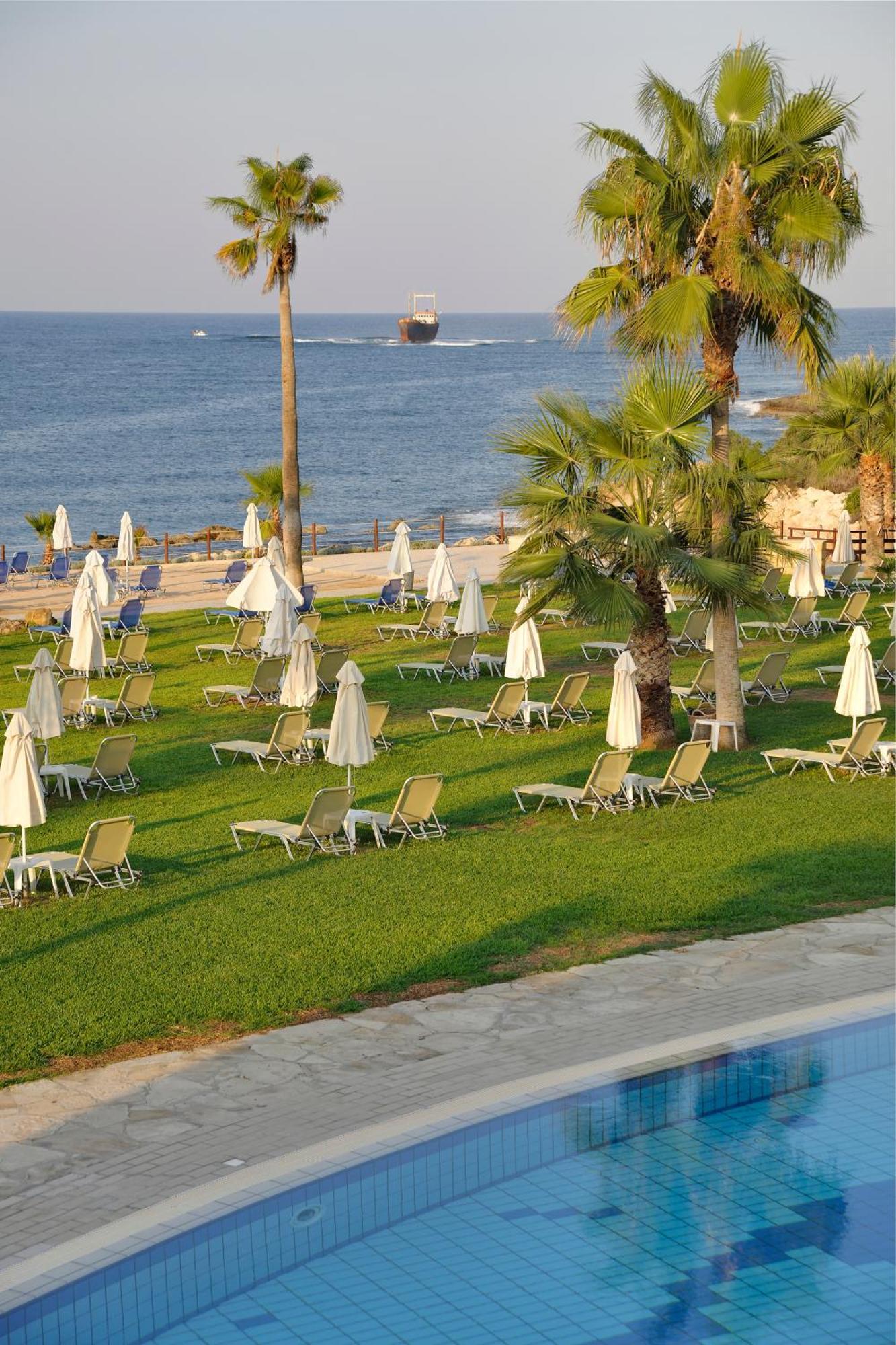 Hotel Akti & Village 4*