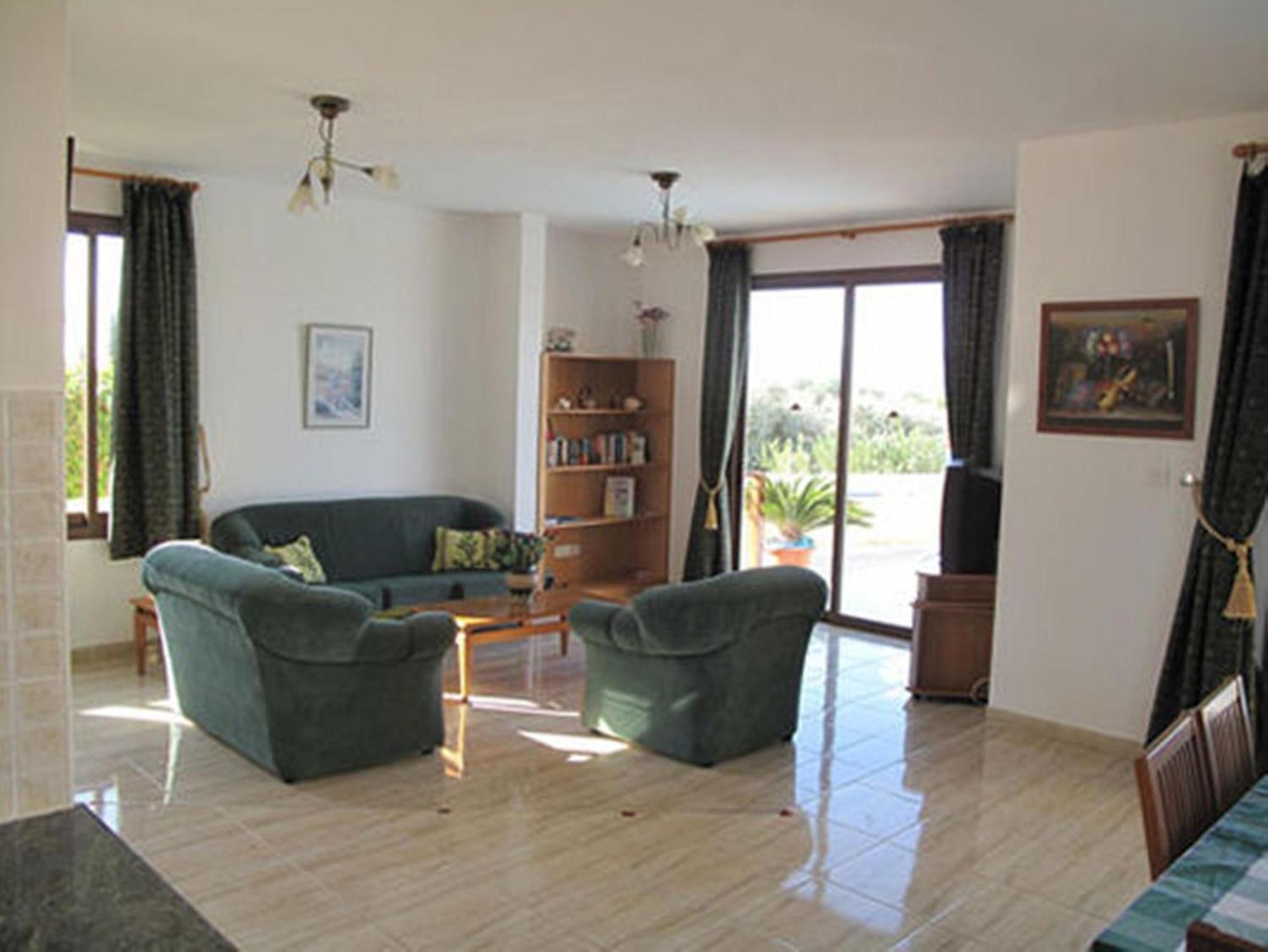 Villa Chriseleni Latchi