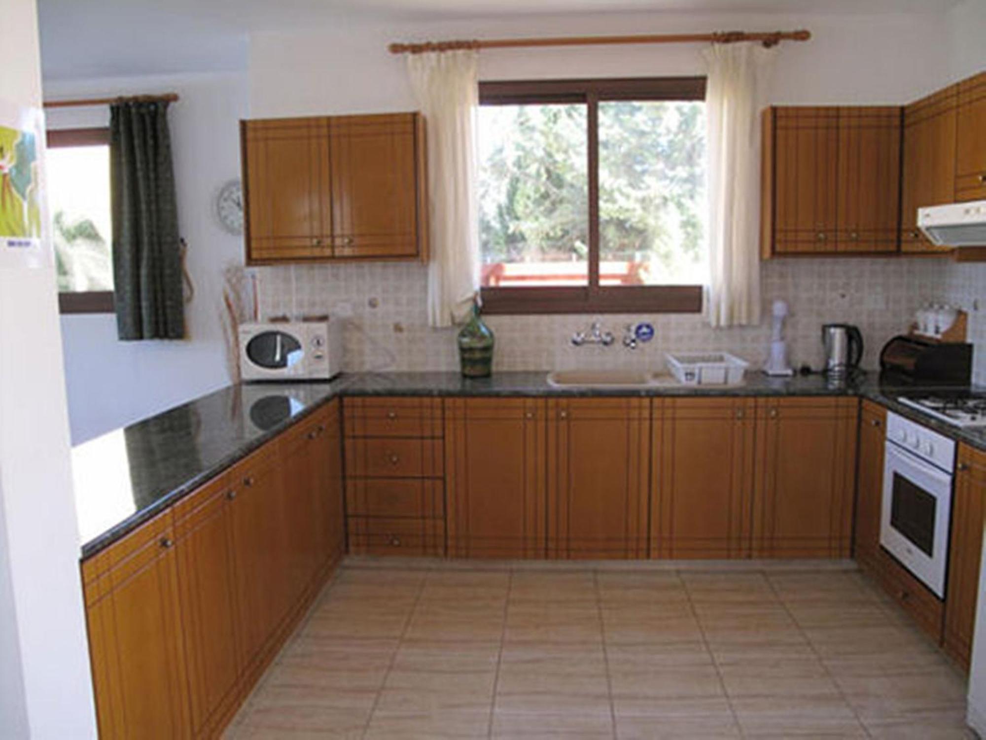 Villa Chriseleni Latchi *