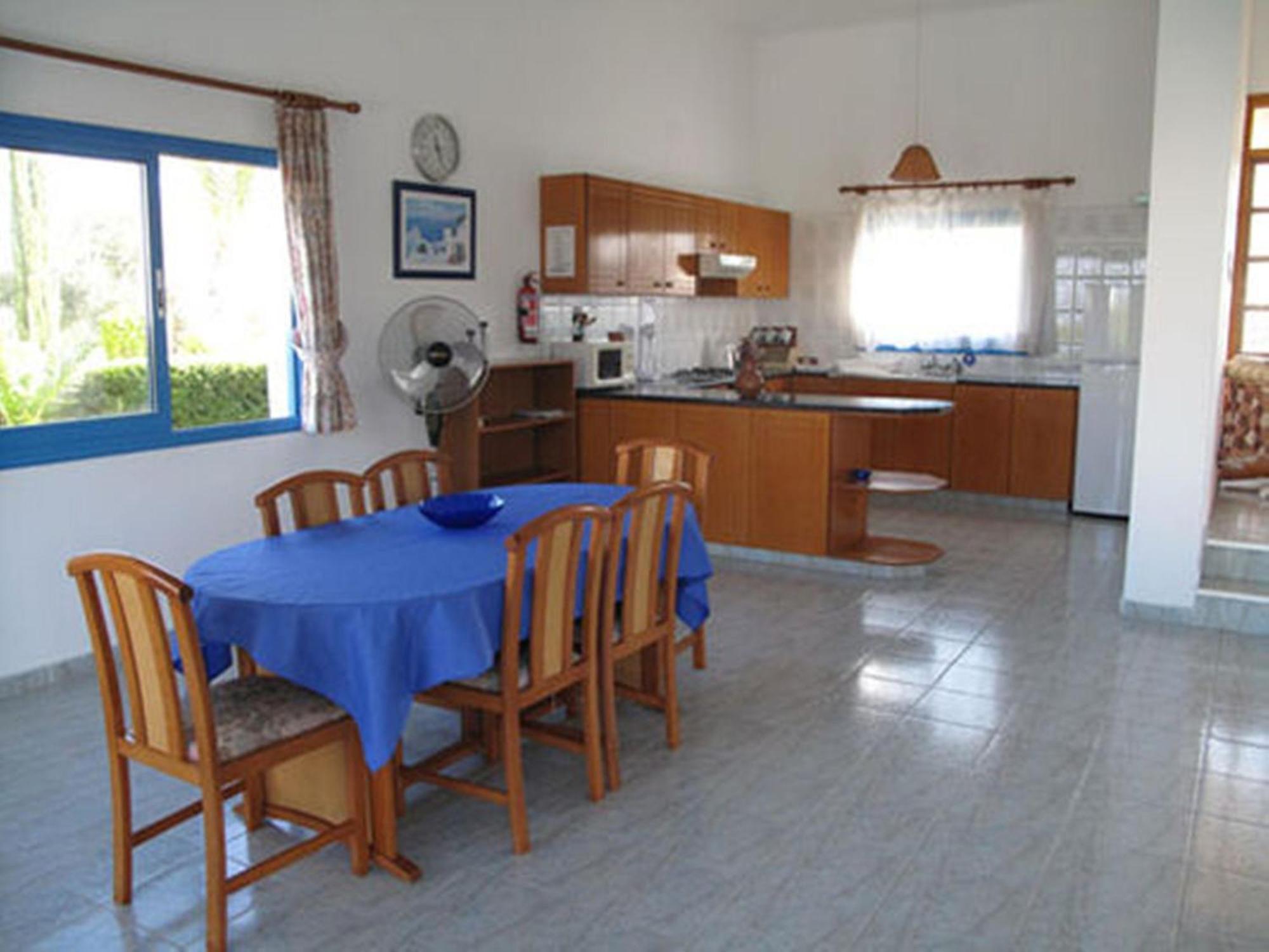 Villa Chriseleni Latchi Polis