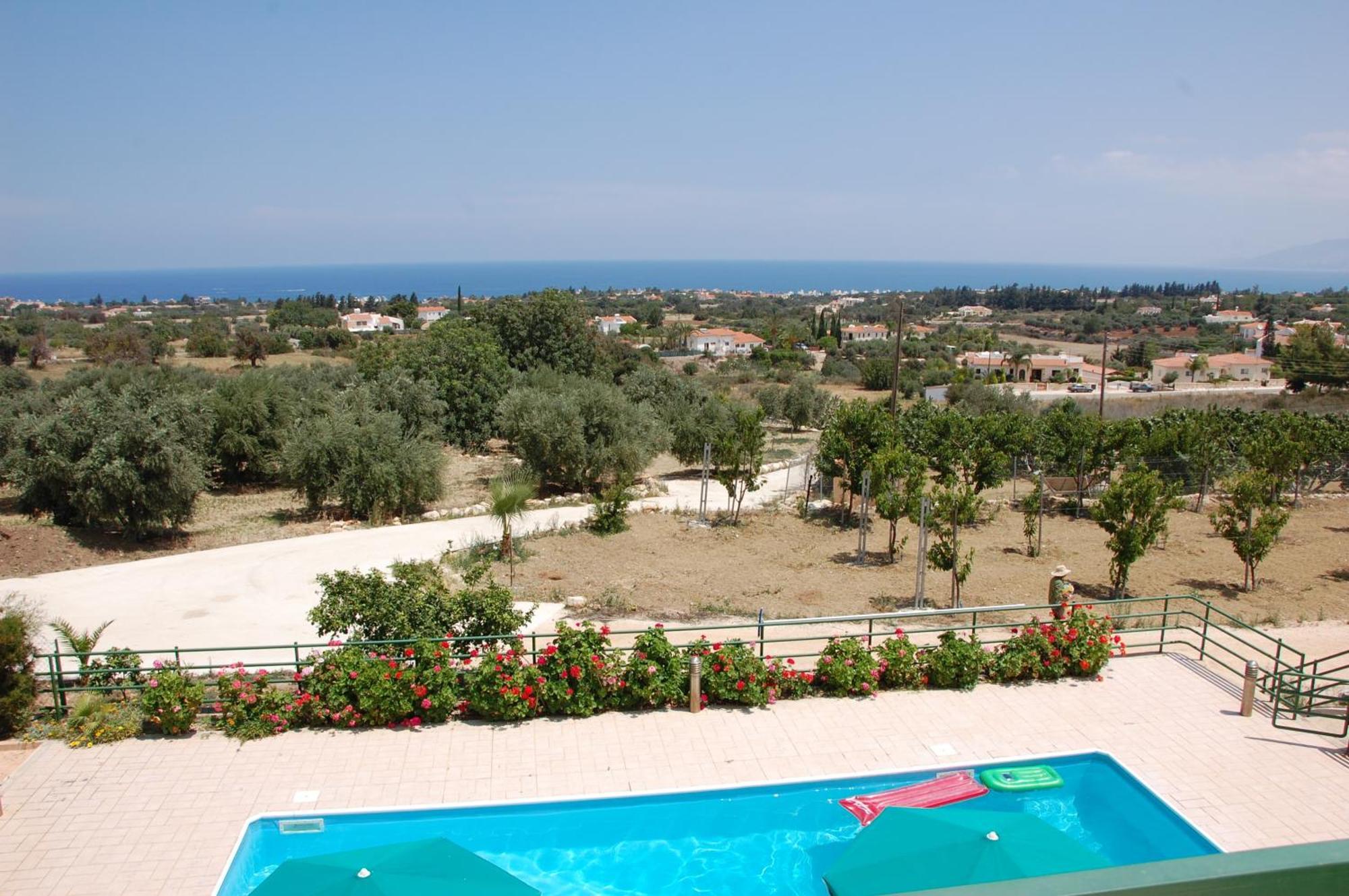 Villa Chrysanthia Polis